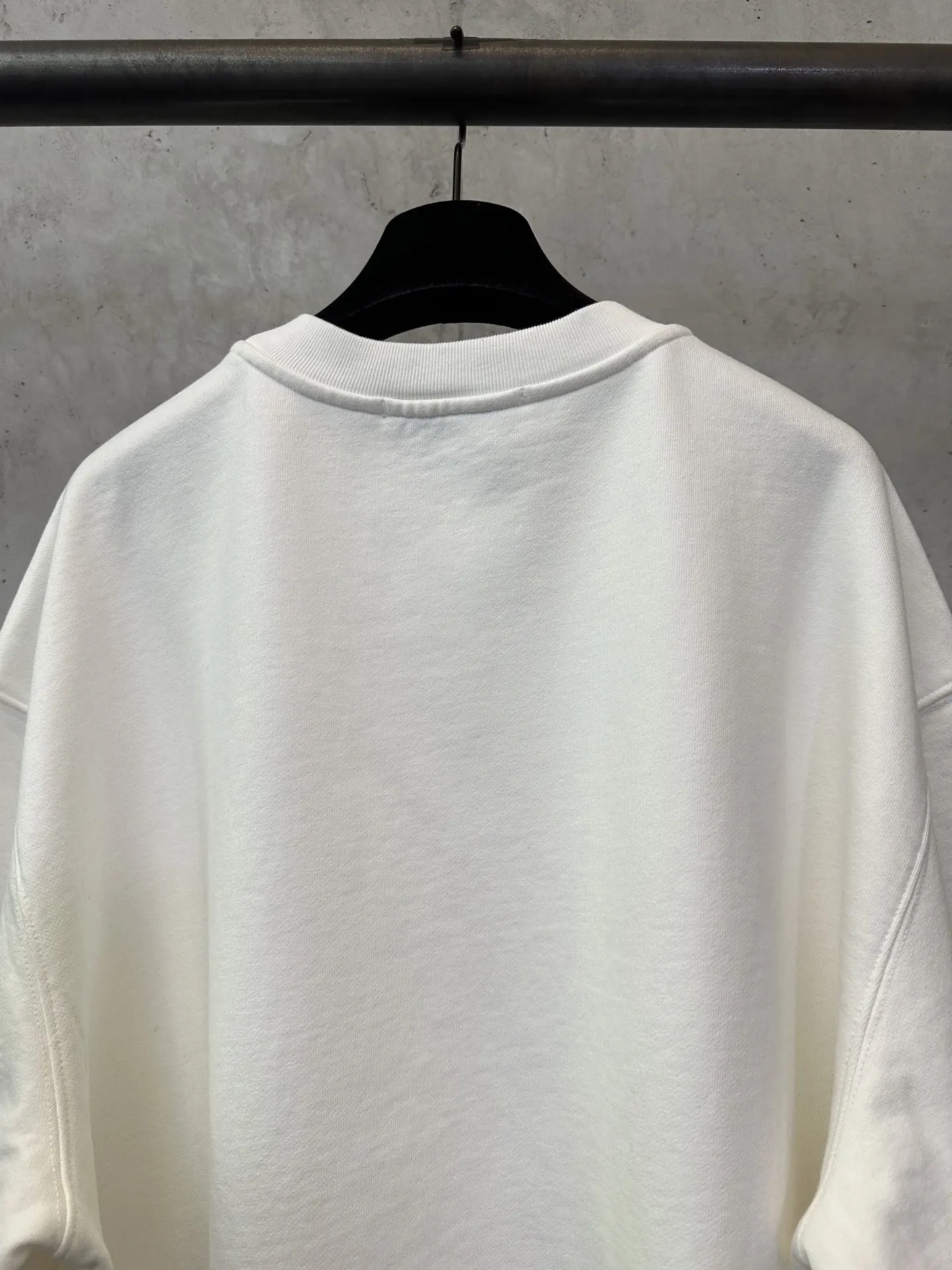 Logo Print Heavyweight Cotton Sweatshirt D26022235 — view 5