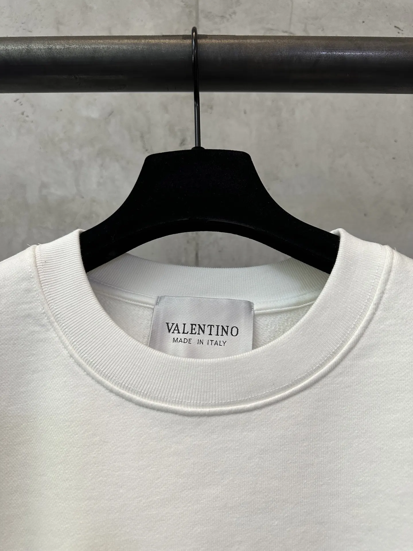 Logo Print Heavyweight Cotton Sweatshirt D26022235 — view 7