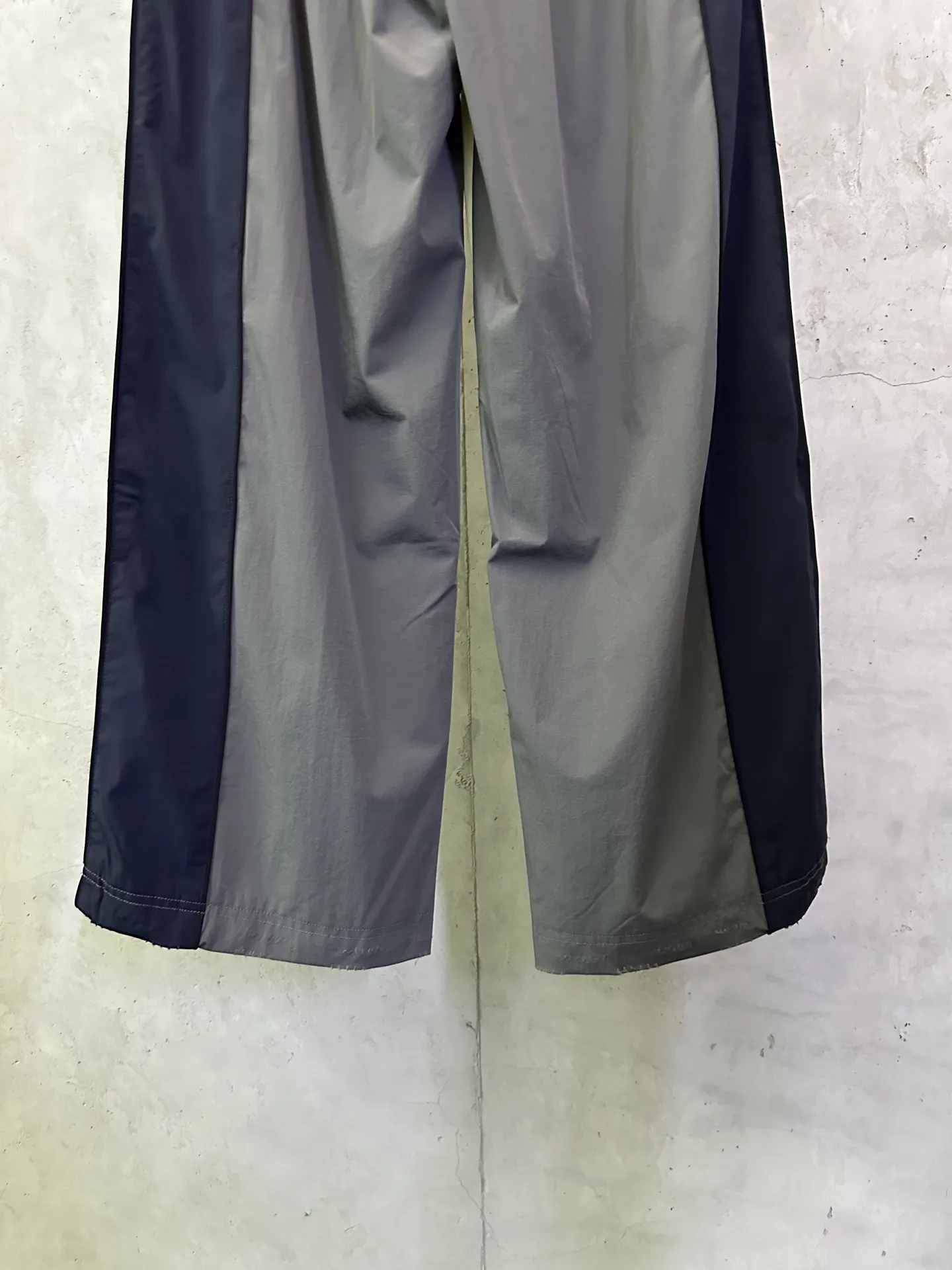 Color-Block Distressed Shell Track Pants D27012408 — view 6