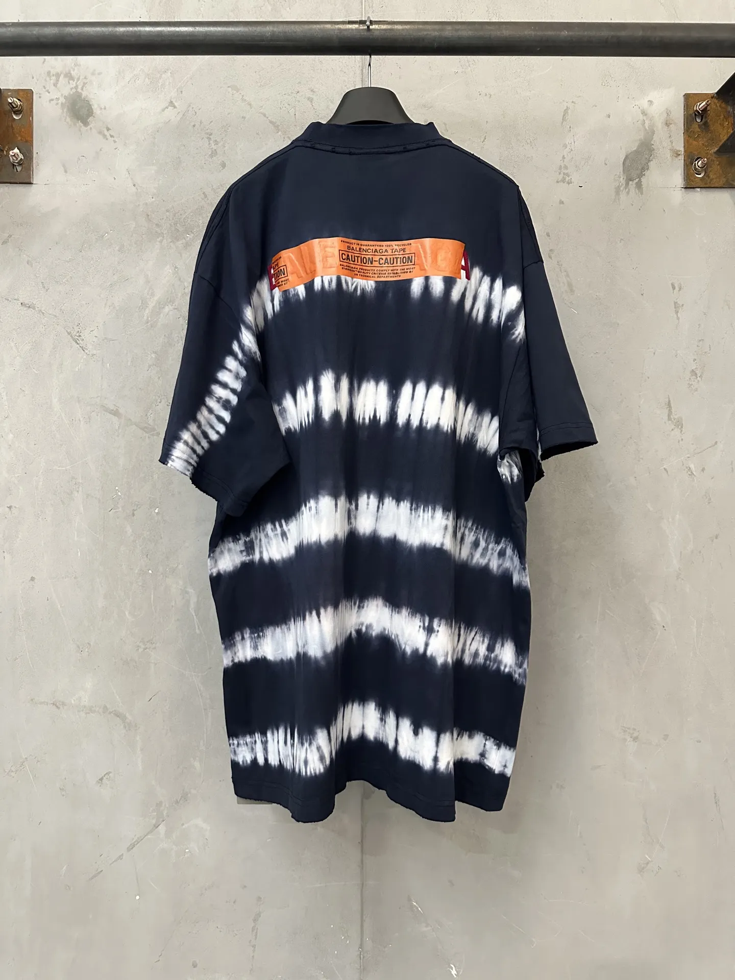 Tie-Dye Oversized Logo T-Shirt D27018933 — view 2