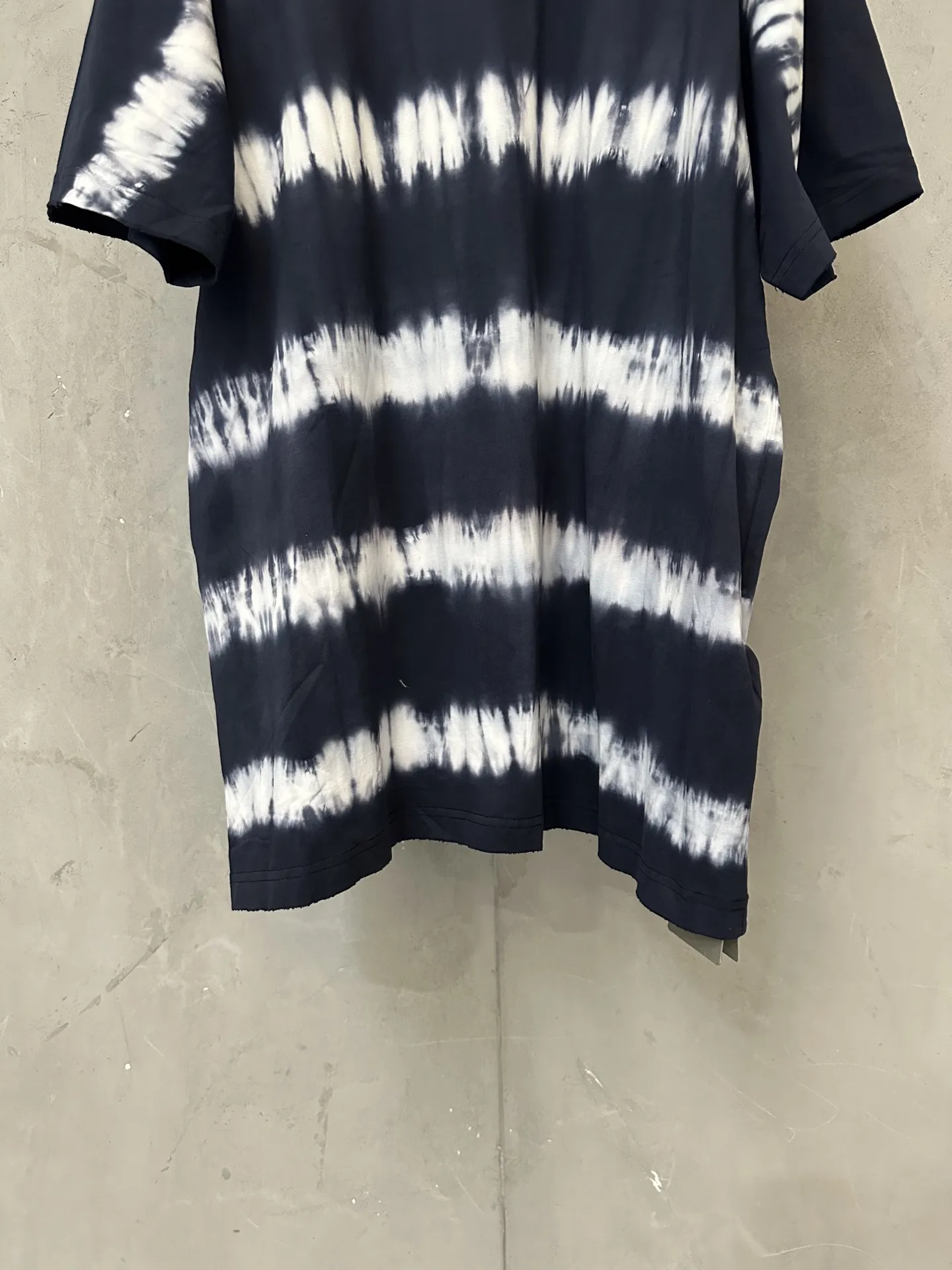 Tie-Dye Oversized Logo T-Shirt D27018933 — view 4