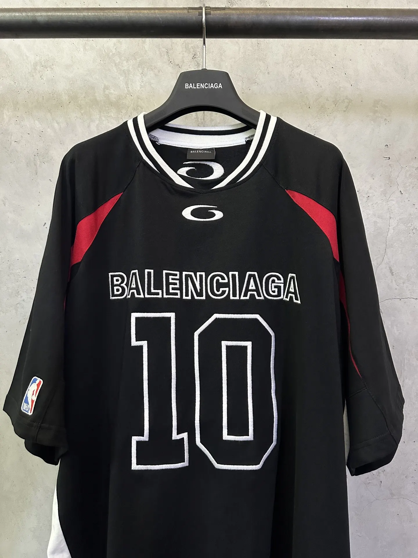NBA Logo Embroidered Mesh Jersey T-Shirt D27012351 — view 3
