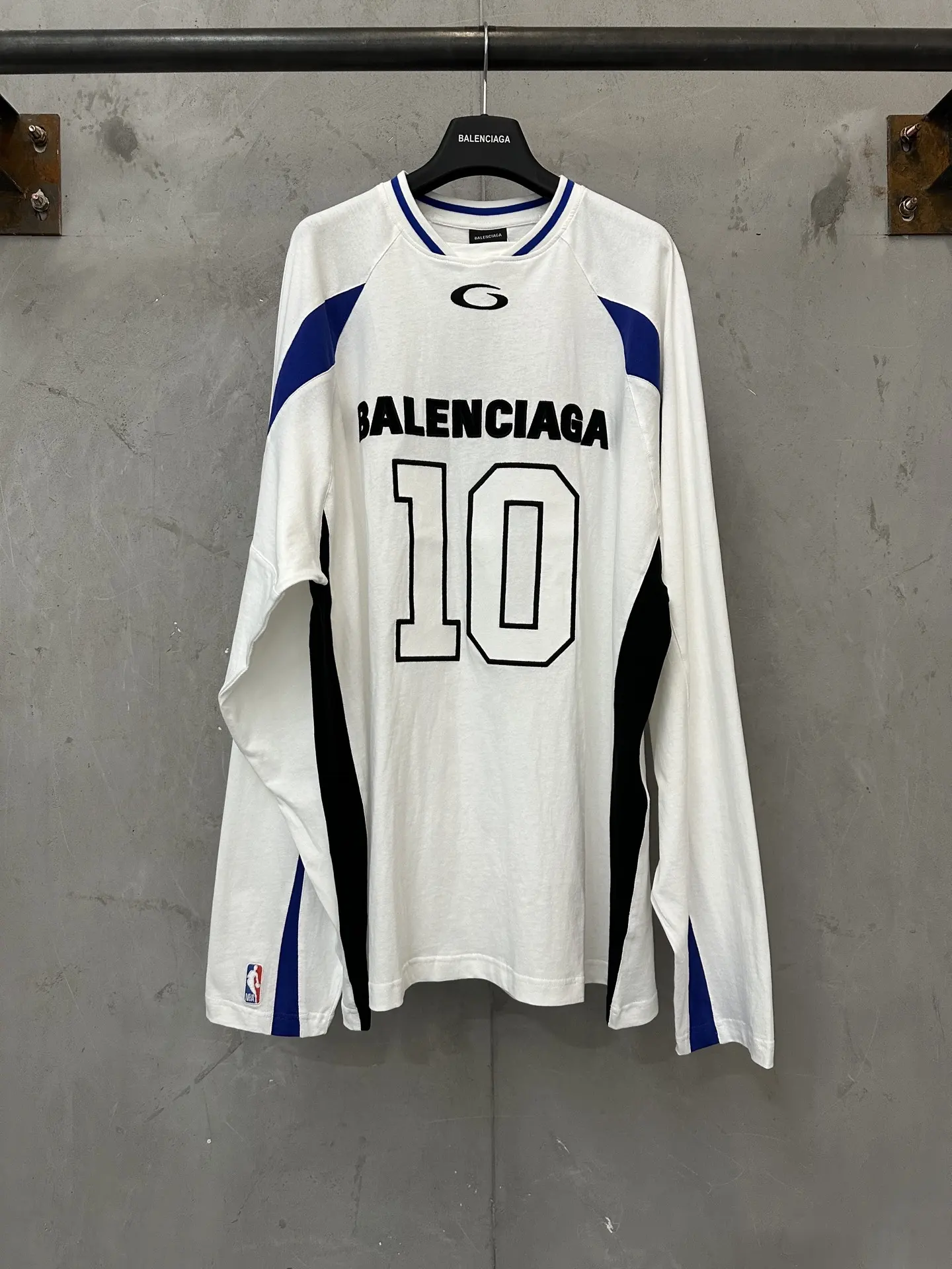 NBA Collaboration Long-Sleeve Jersey T-Shirt D27023756
