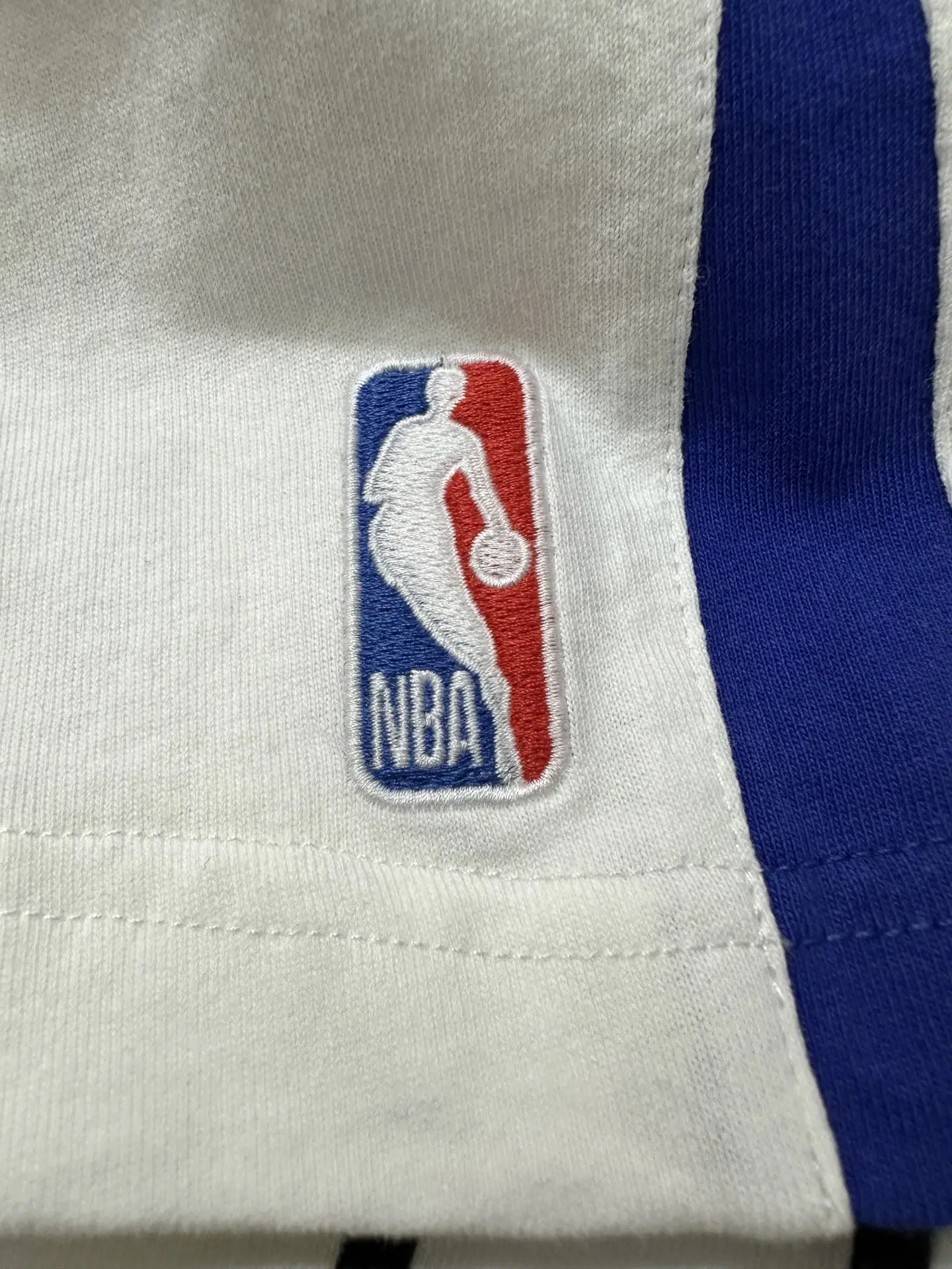 NBA Collaboration Long-Sleeve Jersey T-Shirt D27023756 — view 10
