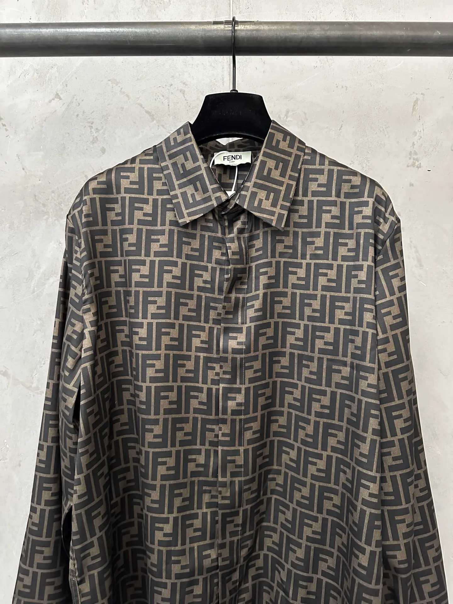 FF Monogram Silk-Blend Twill Shirt D27020480 — view 3