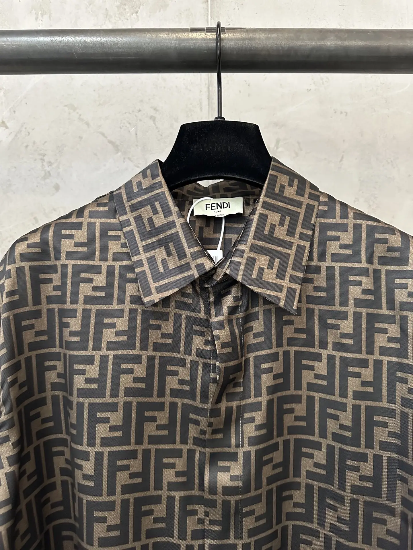 FF Monogram Silk-Blend Twill Shirt D27020480 — view 5