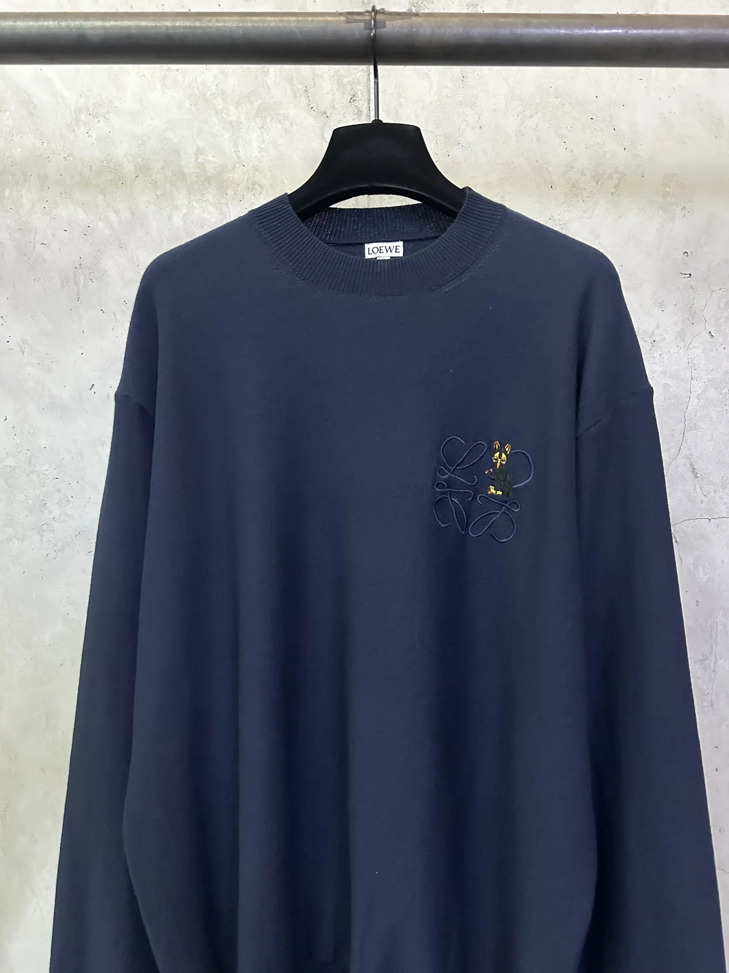 Anagram Animal Embroidery Knit Sweater D27015314 — view 3