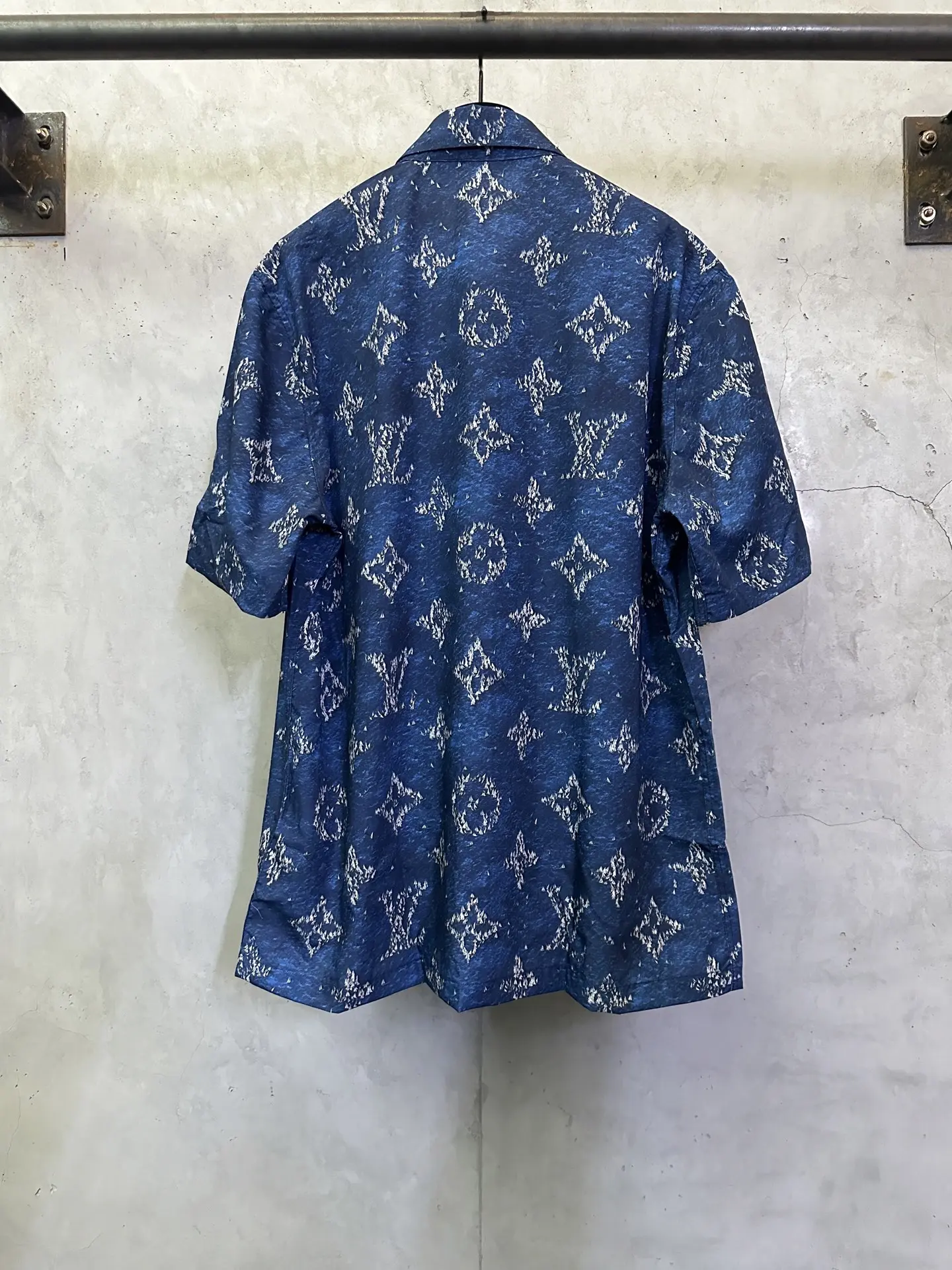 Monogram Print Cotton Poplin Short-Sleeve Shirt D27012378 — view 2