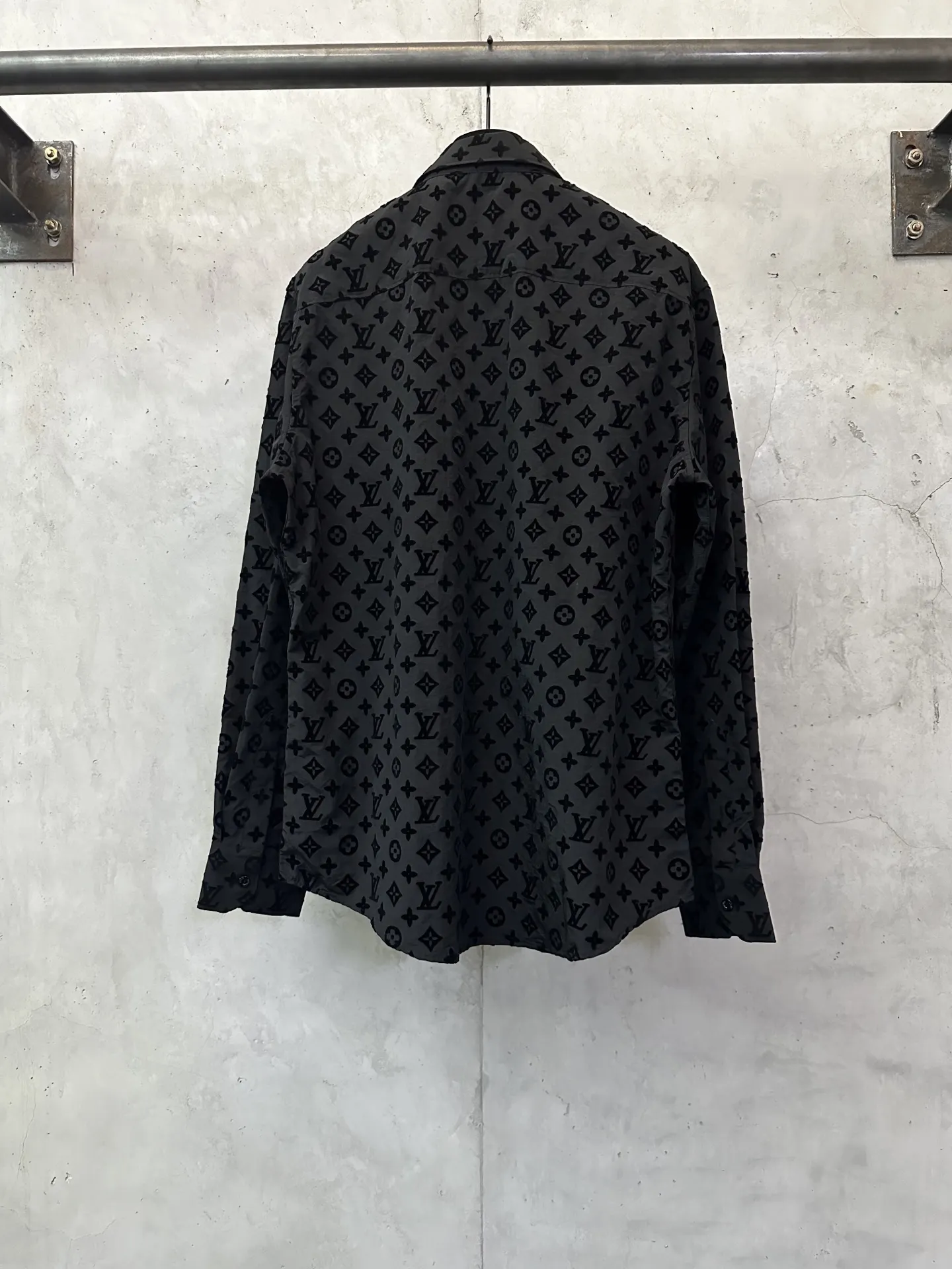 Monogram Flocked Long-Sleeve Shirt D27023160 — view 2