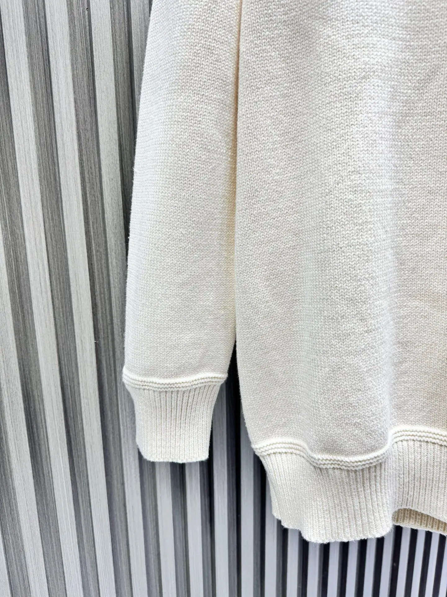 Embroidered Logo Half-Button Knit Sweater D27014138 — view 7