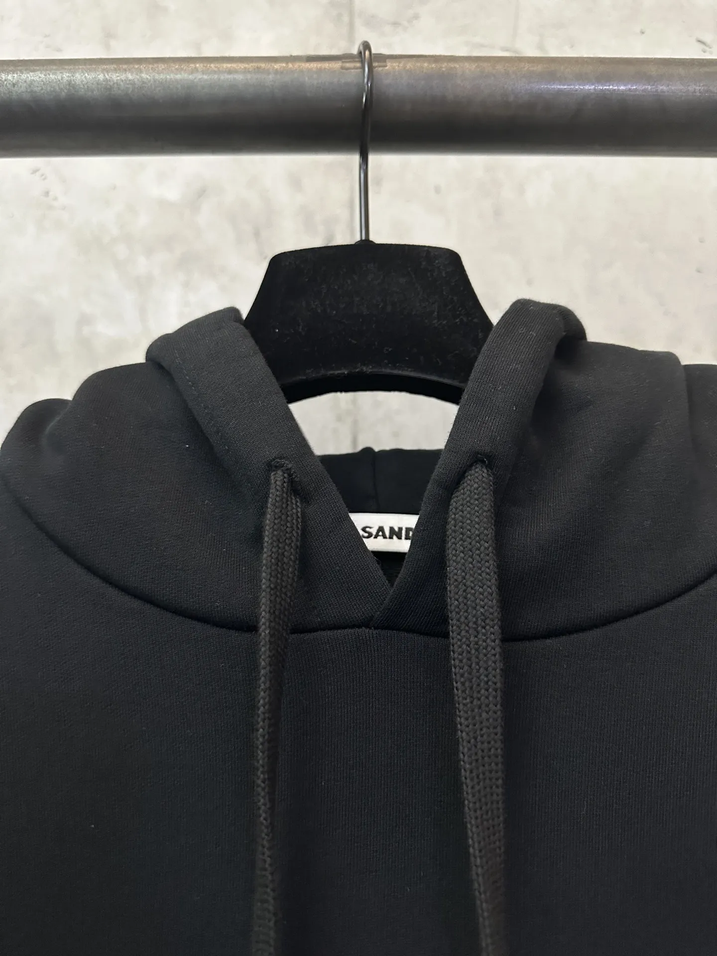 Logo Print Heavyweight Cotton Hoodie D27020534 — view 7