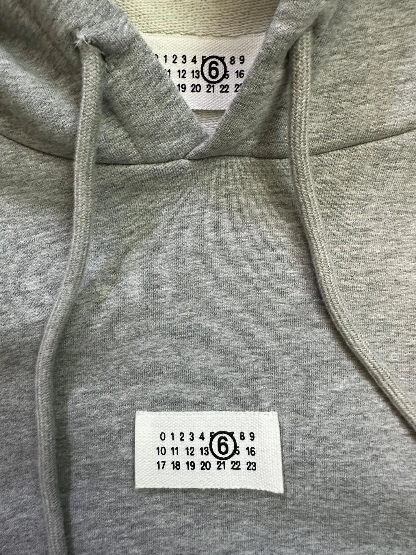 MM6 Maison Margiela Logo Label Oversized Hoodie D27020539 — view 8