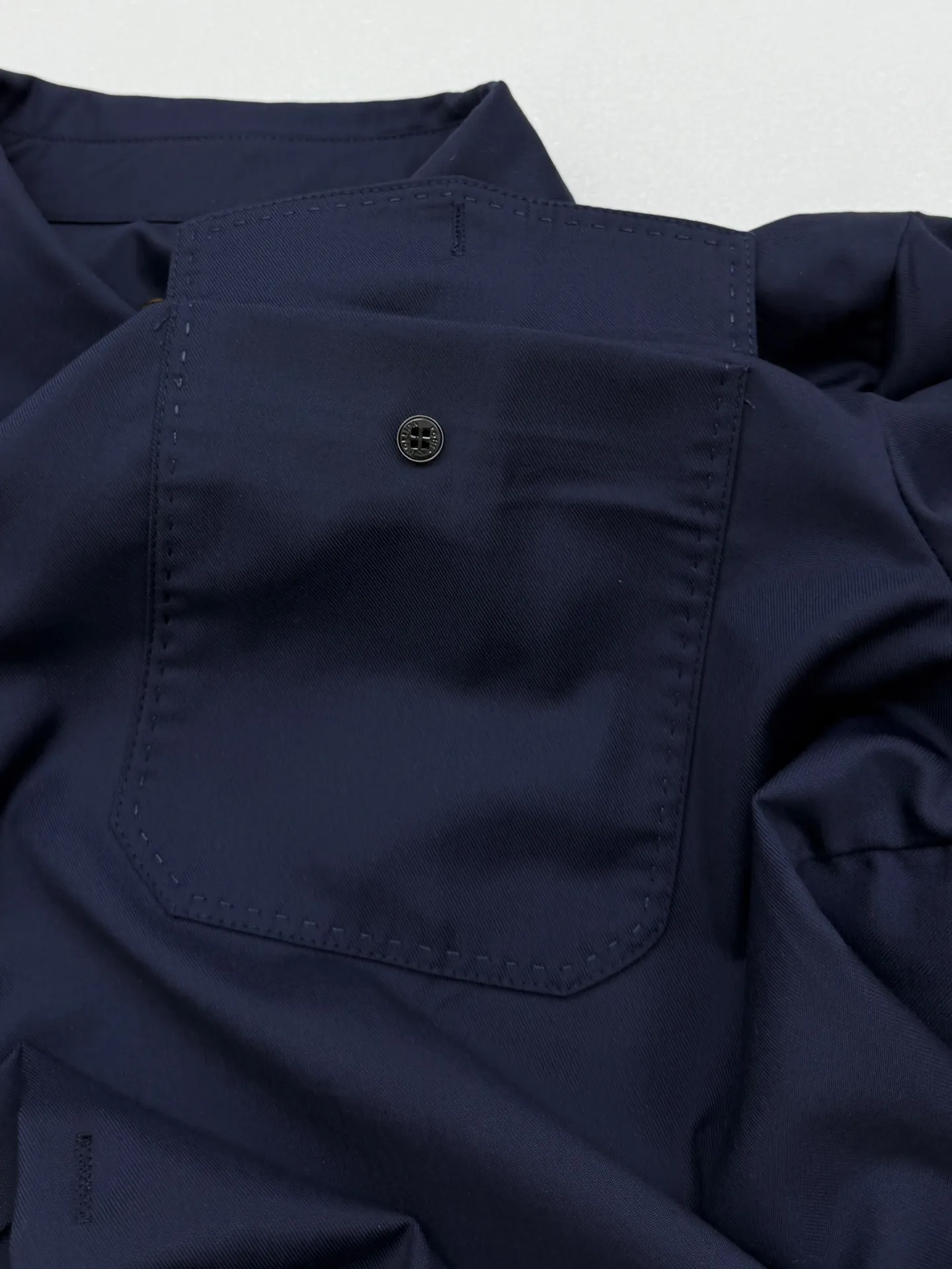 Double Pocket Long-Sleeve Overshirt D27513833 — view 4