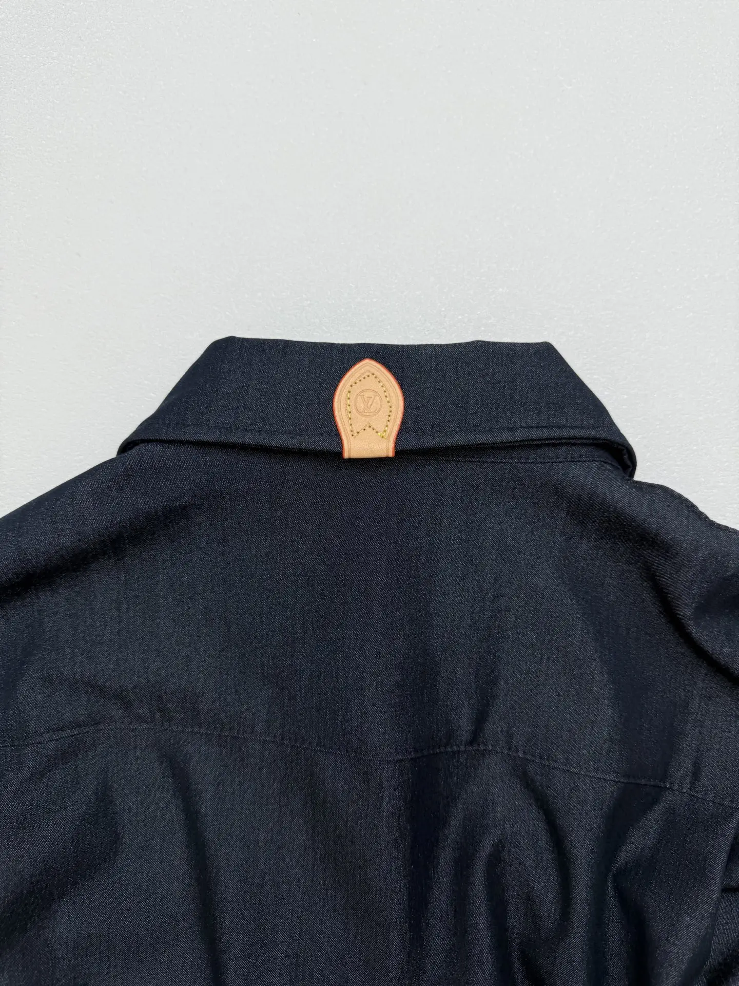 Trunk Leather Patch Long-Sleeve Shirt D27513834 — view 7