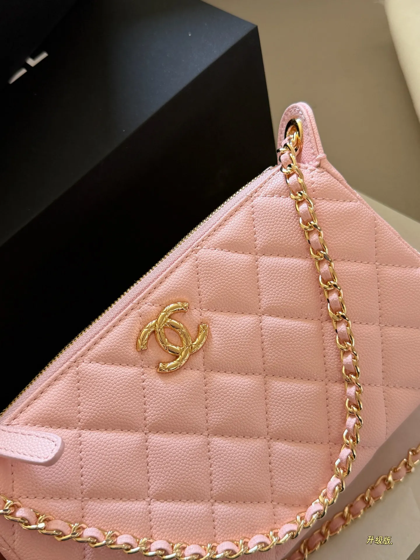 Quilted Leather Chain Shoulder Bag D27518305 — view 20