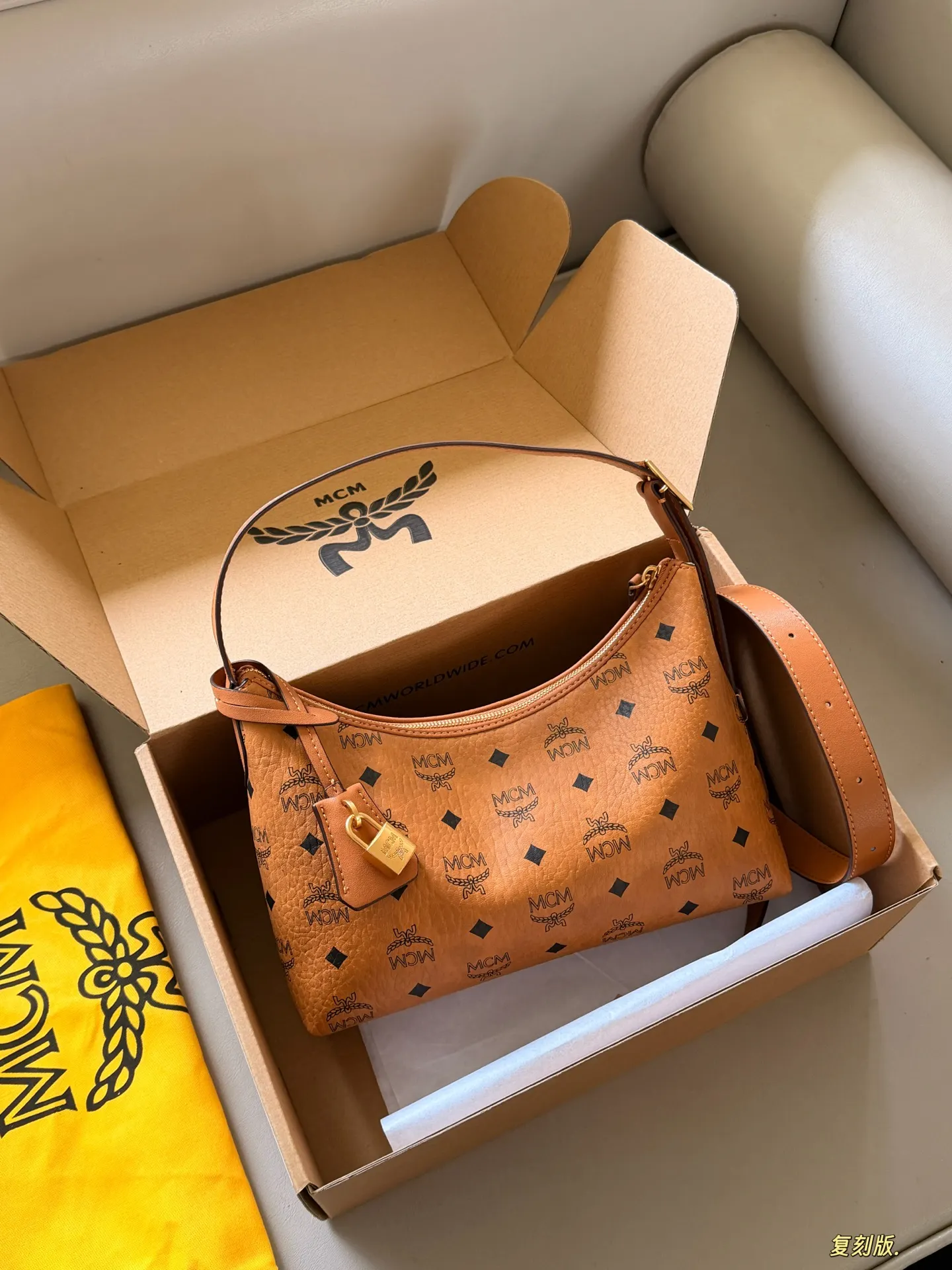 MCM Visetos Hobo Shoulder Bag D27517972 — view 2