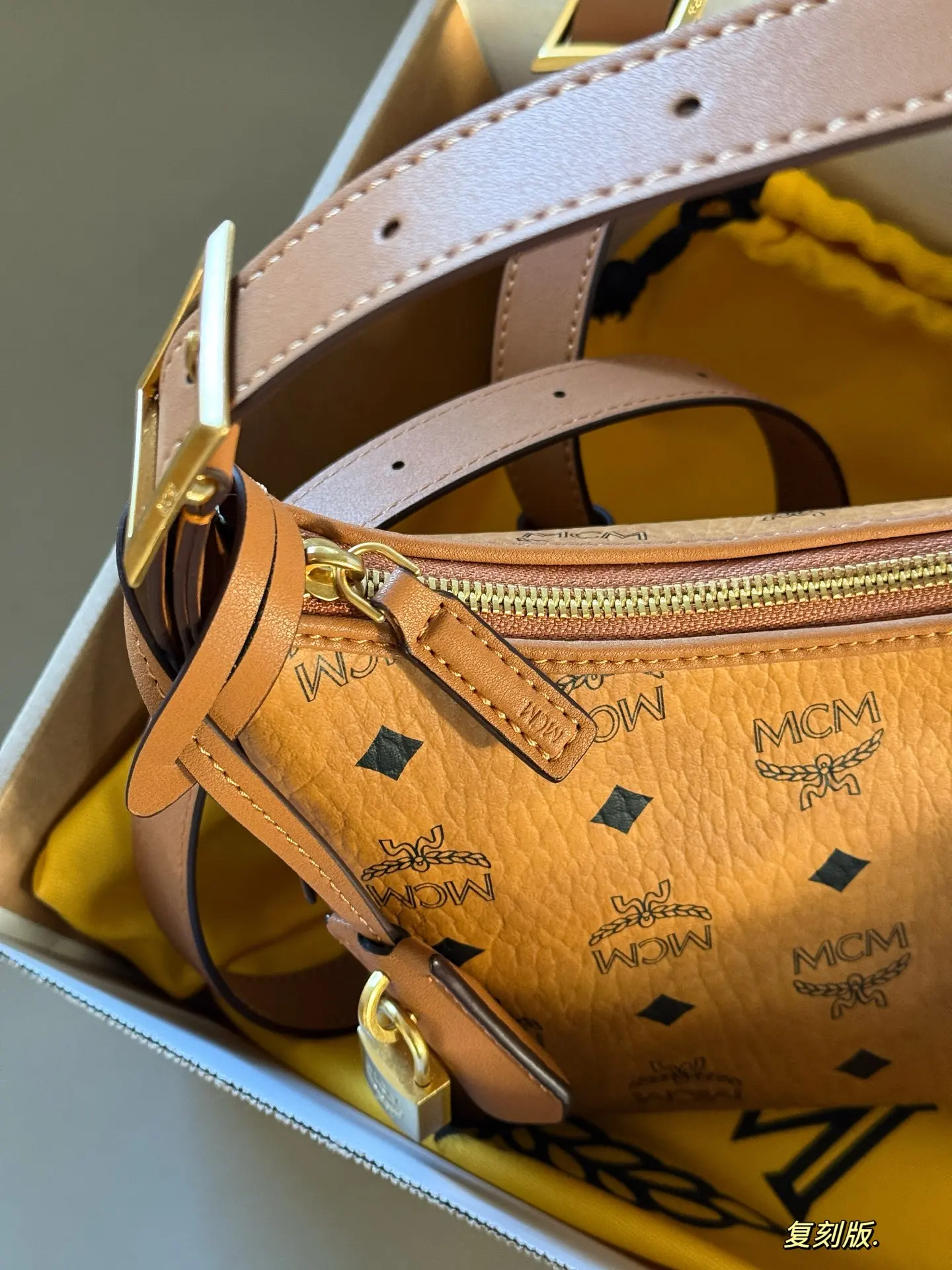 MCM Visetos Hobo Shoulder Bag D27517944 — view 6