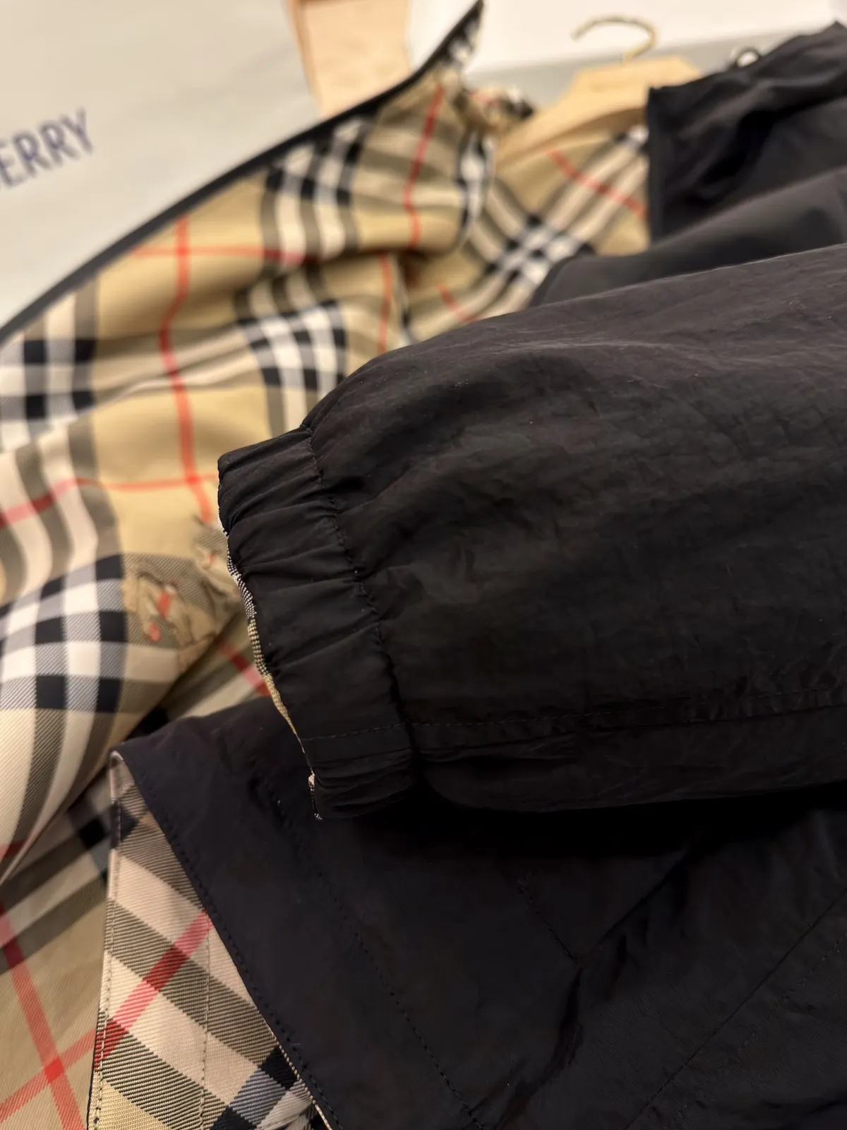 Reversible Check Hooded Jacket D27515997 — view 8