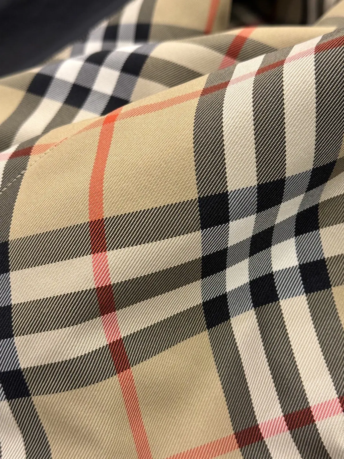 Reversible Check Hooded Jacket D27515997 — view 14
