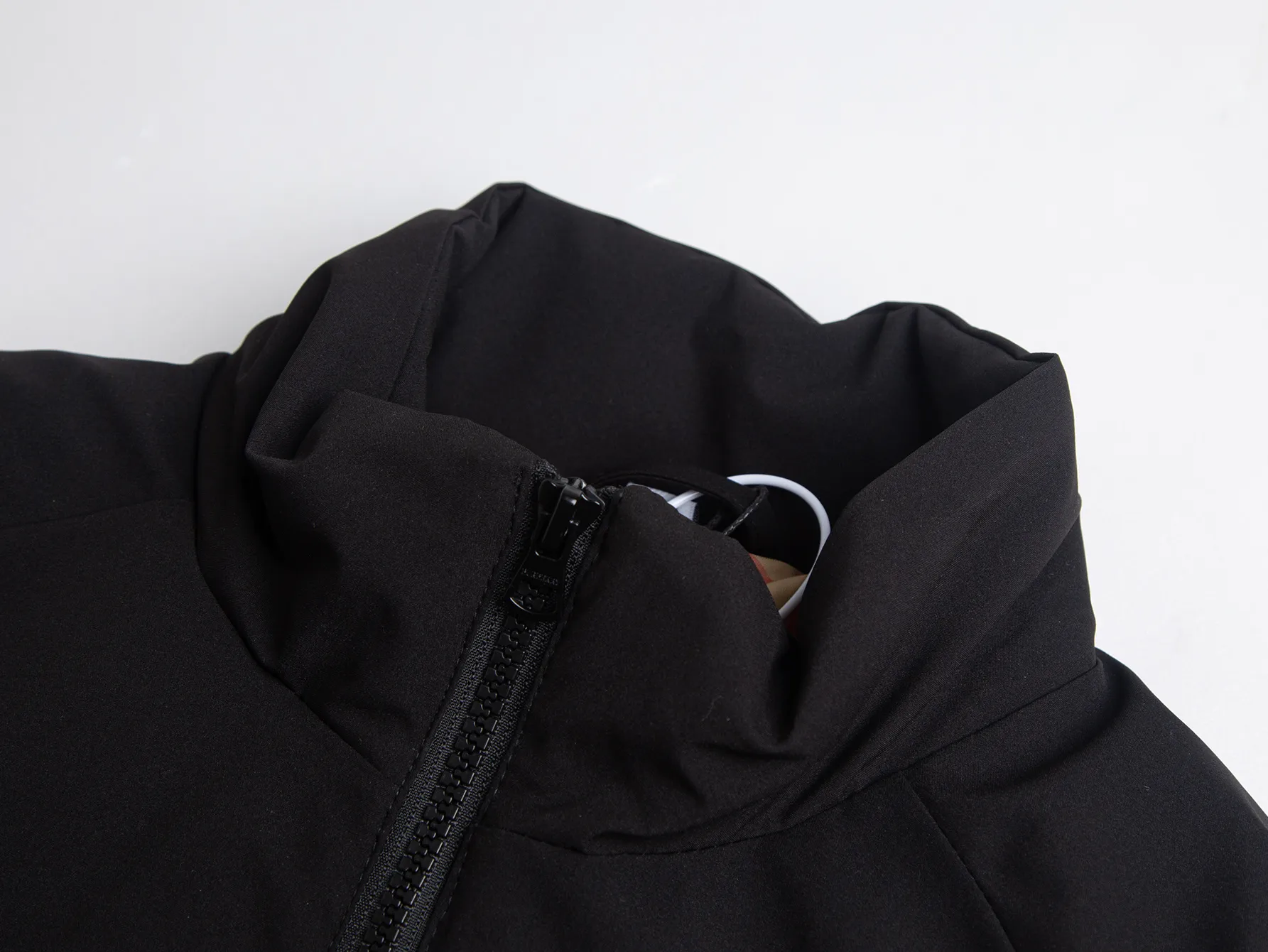 Embroidered Logo Padded Harrington Jacket D27516022 — view 4