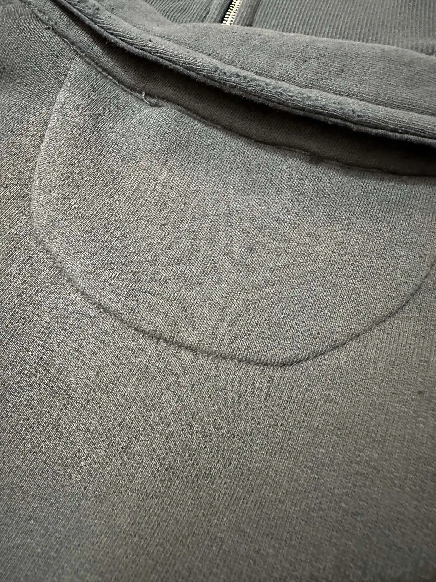 Logo-Embroidered Distressed Zip-Up Sweatshirt D28023713 — view 12