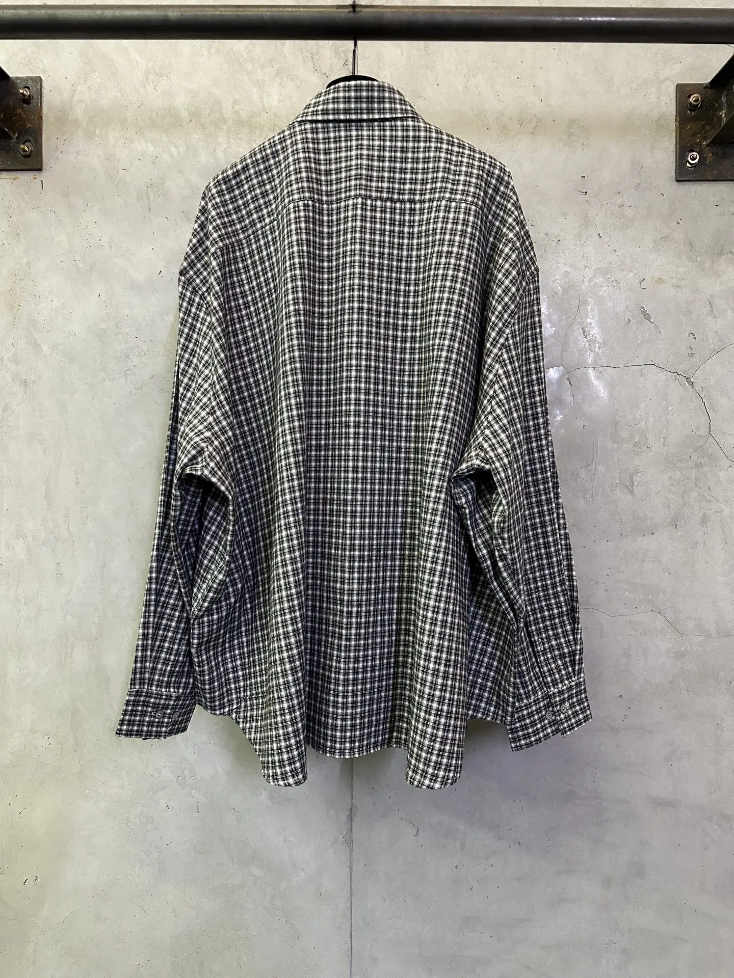 Oversized Checked Flannel Shirt D28012475 — view 2