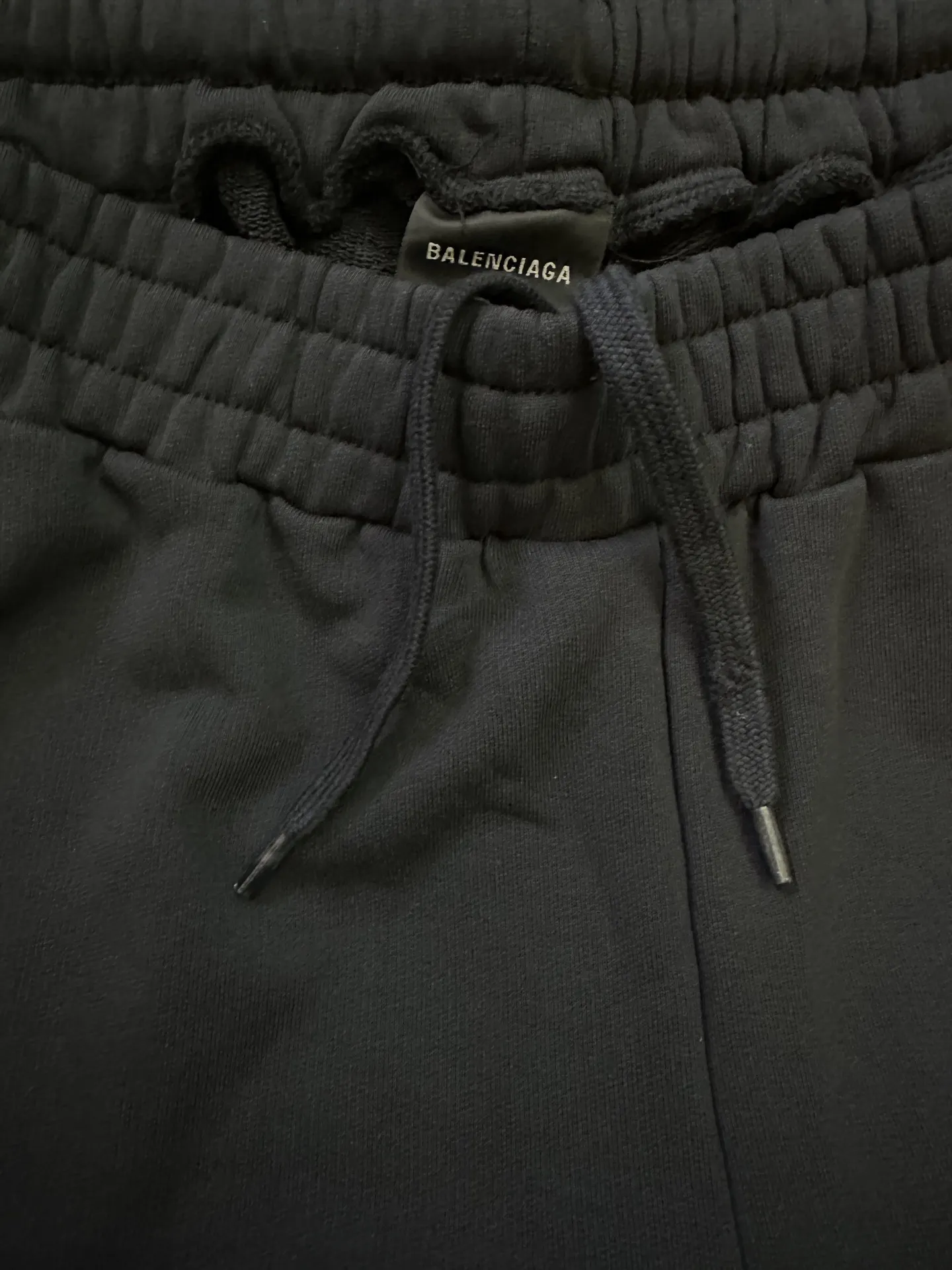 Logo-Tape Wide-Leg Sweatpants D28011495 — view 7
