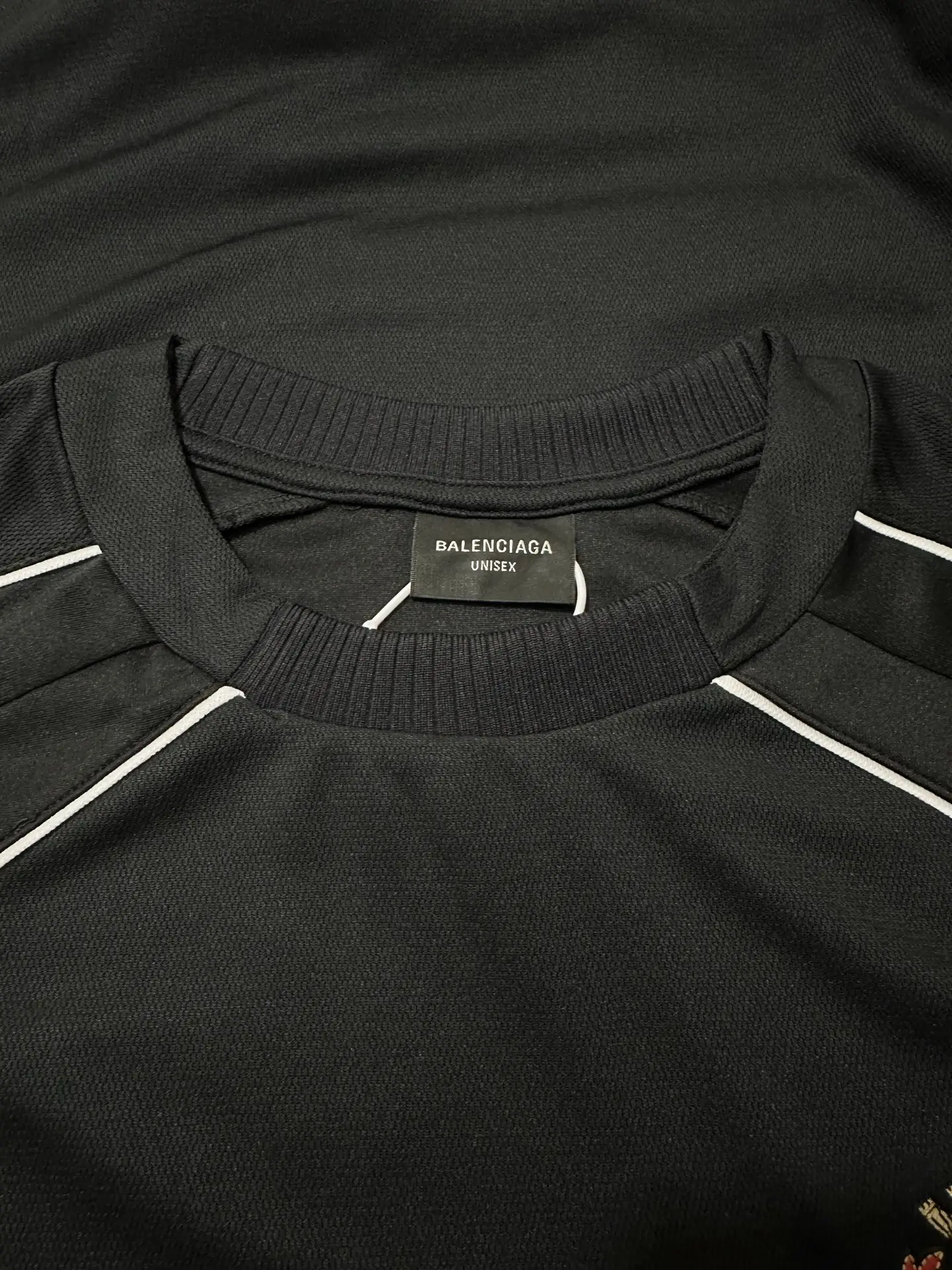 Logo-Embroidered Long-Sleeve Soccer Jersey D28018844 — view 6