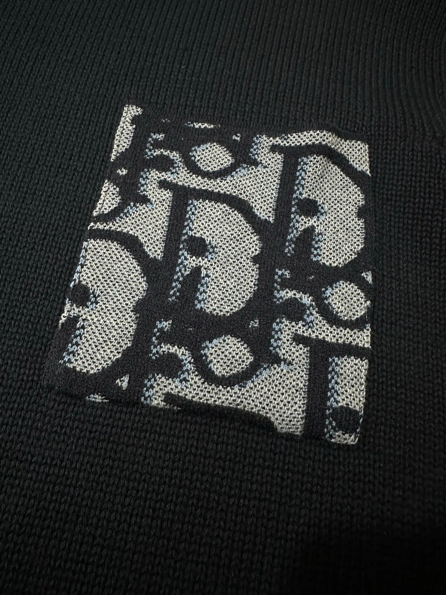 Oblique Jacquard Pocket Cotton Sweater D28023085 — view 7