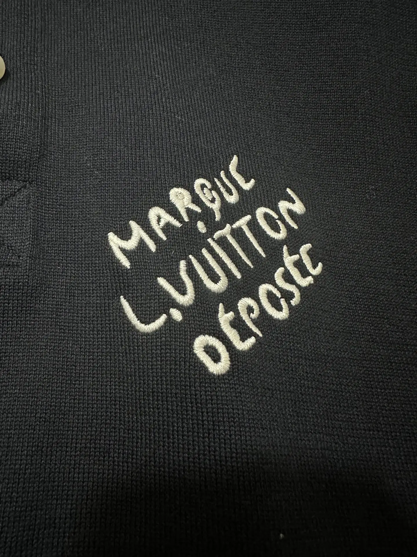 Contrast Collar Embroidered Polo Shirt D28011483 — view 7