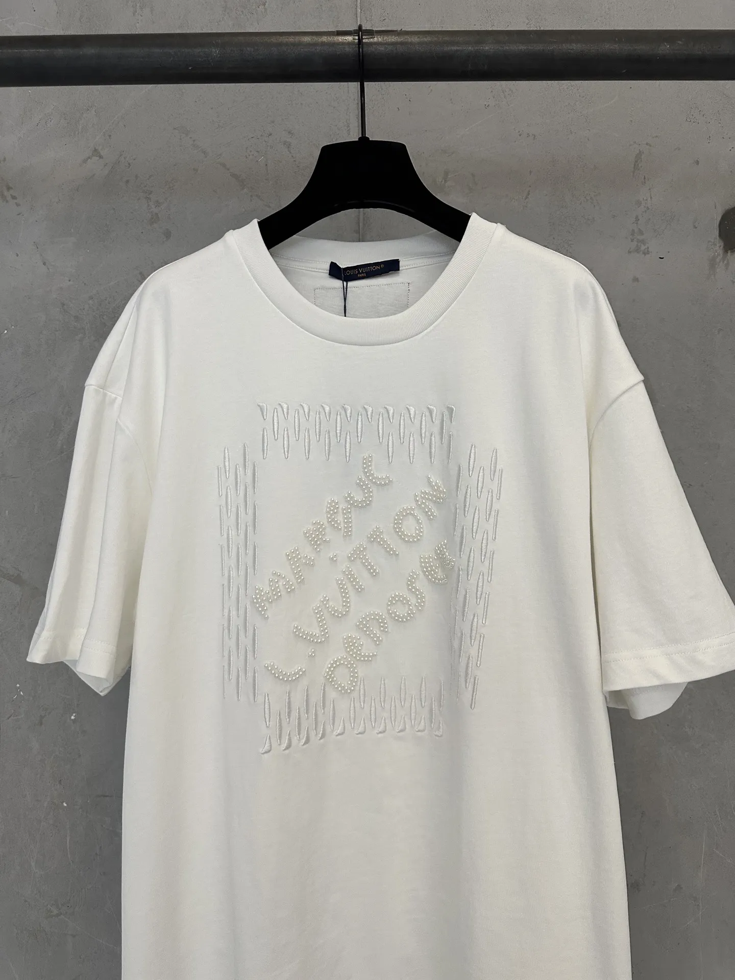 T-Shirt D28011906 — view 3