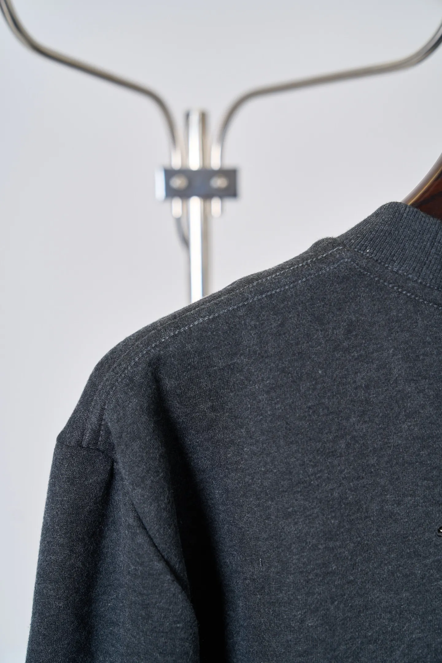 Embroidered Logo Fleece Sweatshirt D28019113 — view 13