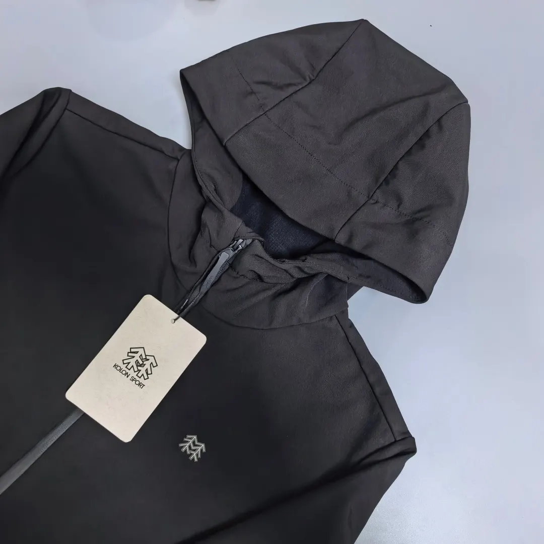 Fleece-Lined Hooded Softshell Jacket D28018970 — view 2
