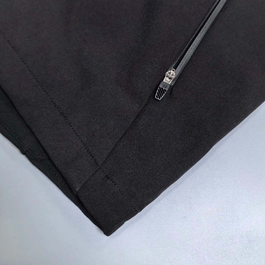 Fleece-Lined Hooded Softshell Jacket D28018970 — view 4