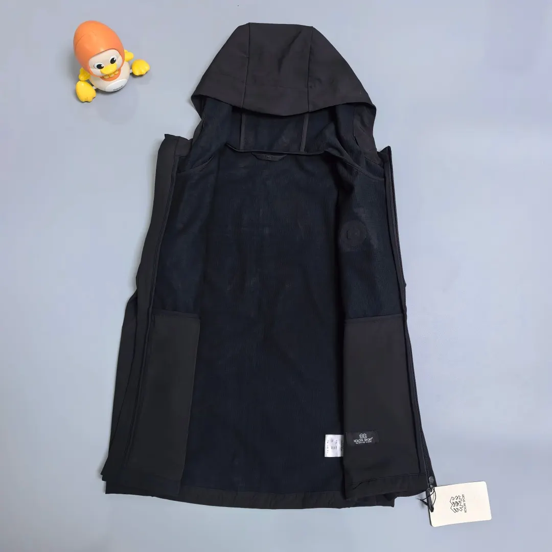 Fleece-Lined Hooded Softshell Jacket D28018970 — view 7