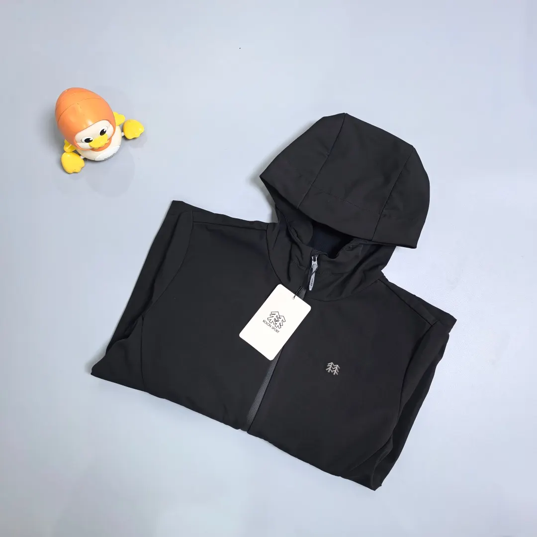 Fleece-Lined Hooded Softshell Jacket D28018970 — view 10