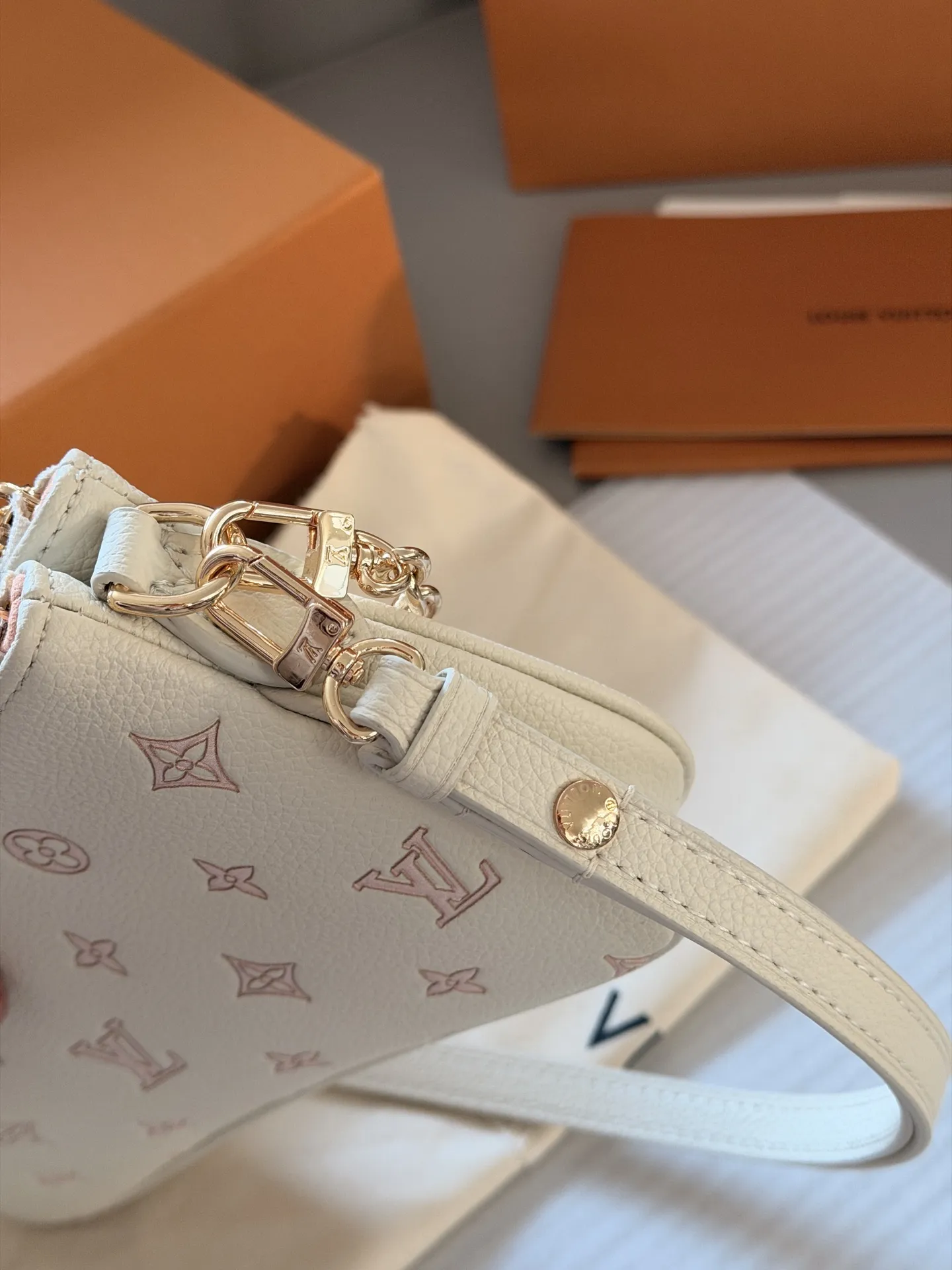 Monogram Empreinte Multi Pochette Bag D28018263 — view 6
