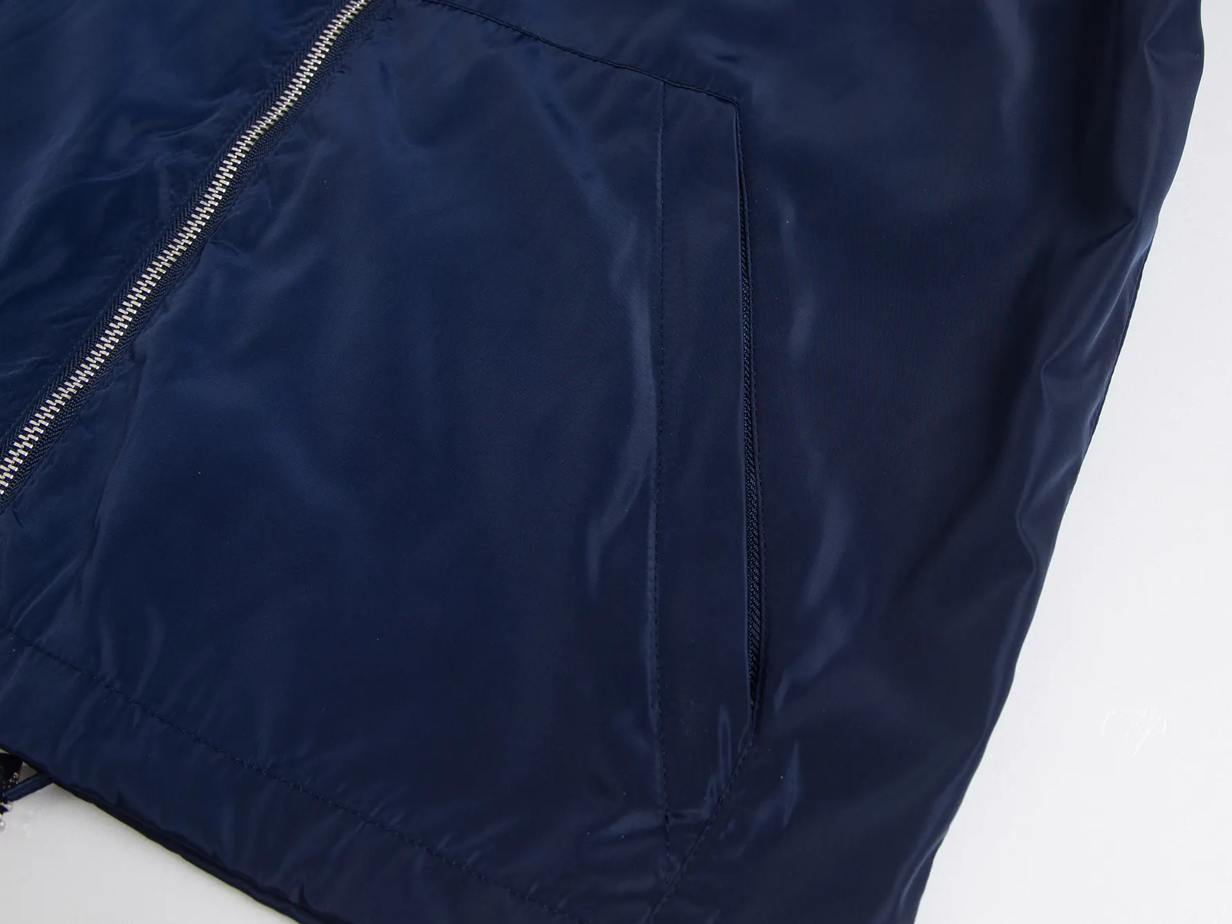 Logo-Plaque Hooded Windbreaker Jacket D28016088 — view 5