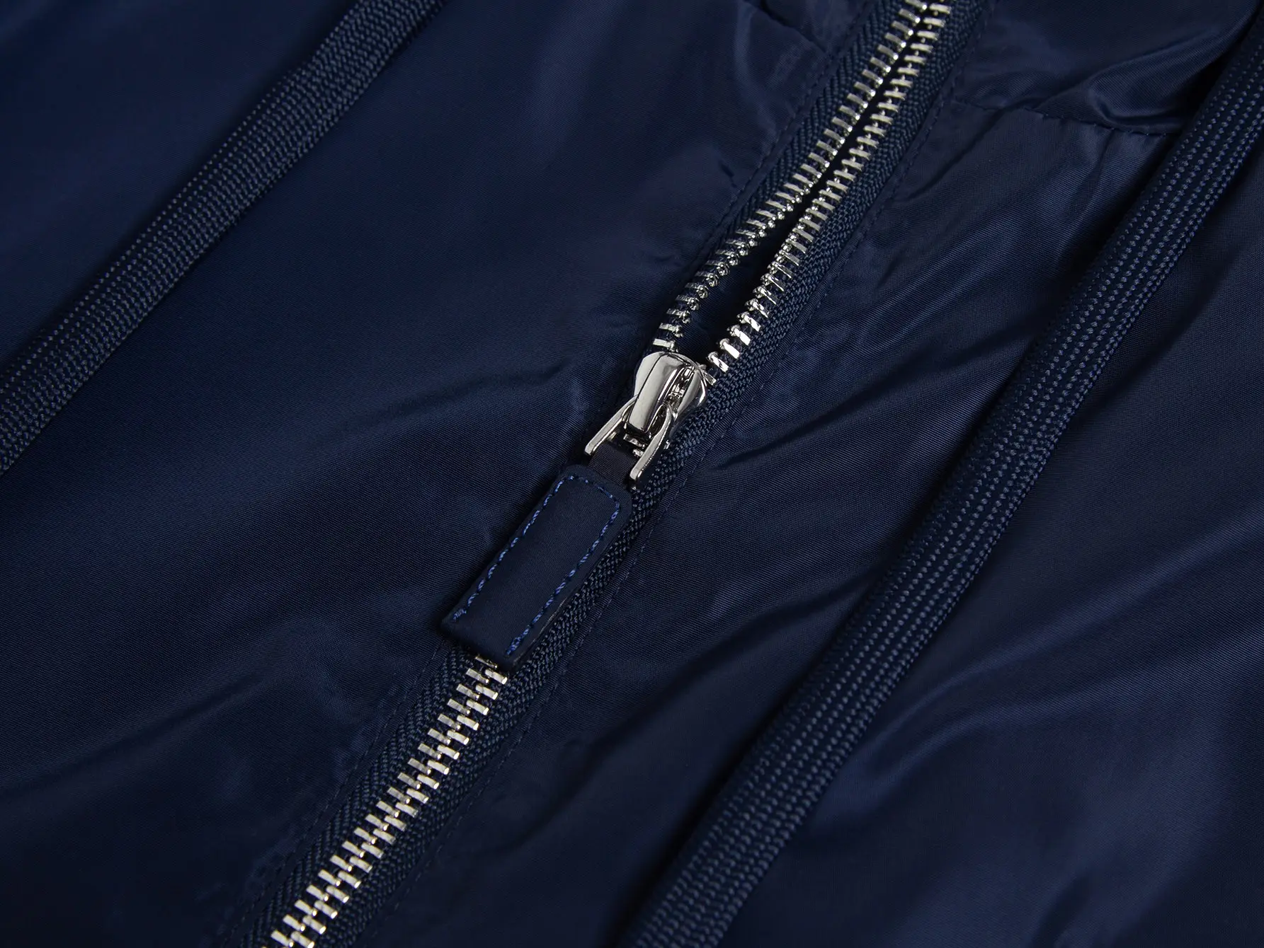 Logo-Plaque Hooded Windbreaker Jacket D28016088 — view 6