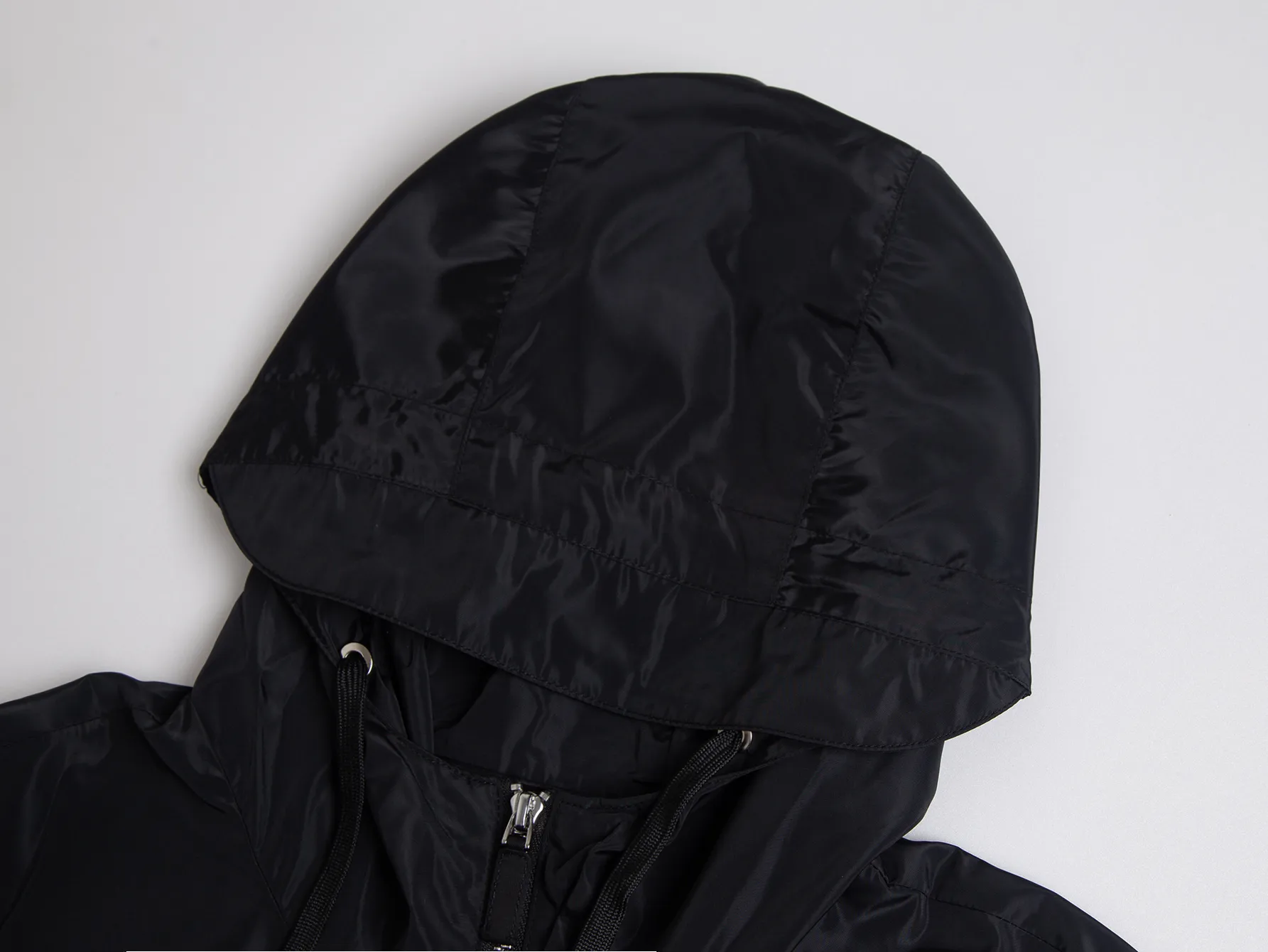 Logo-Plaque Hooded Windbreaker Jacket D28016089 — view 5