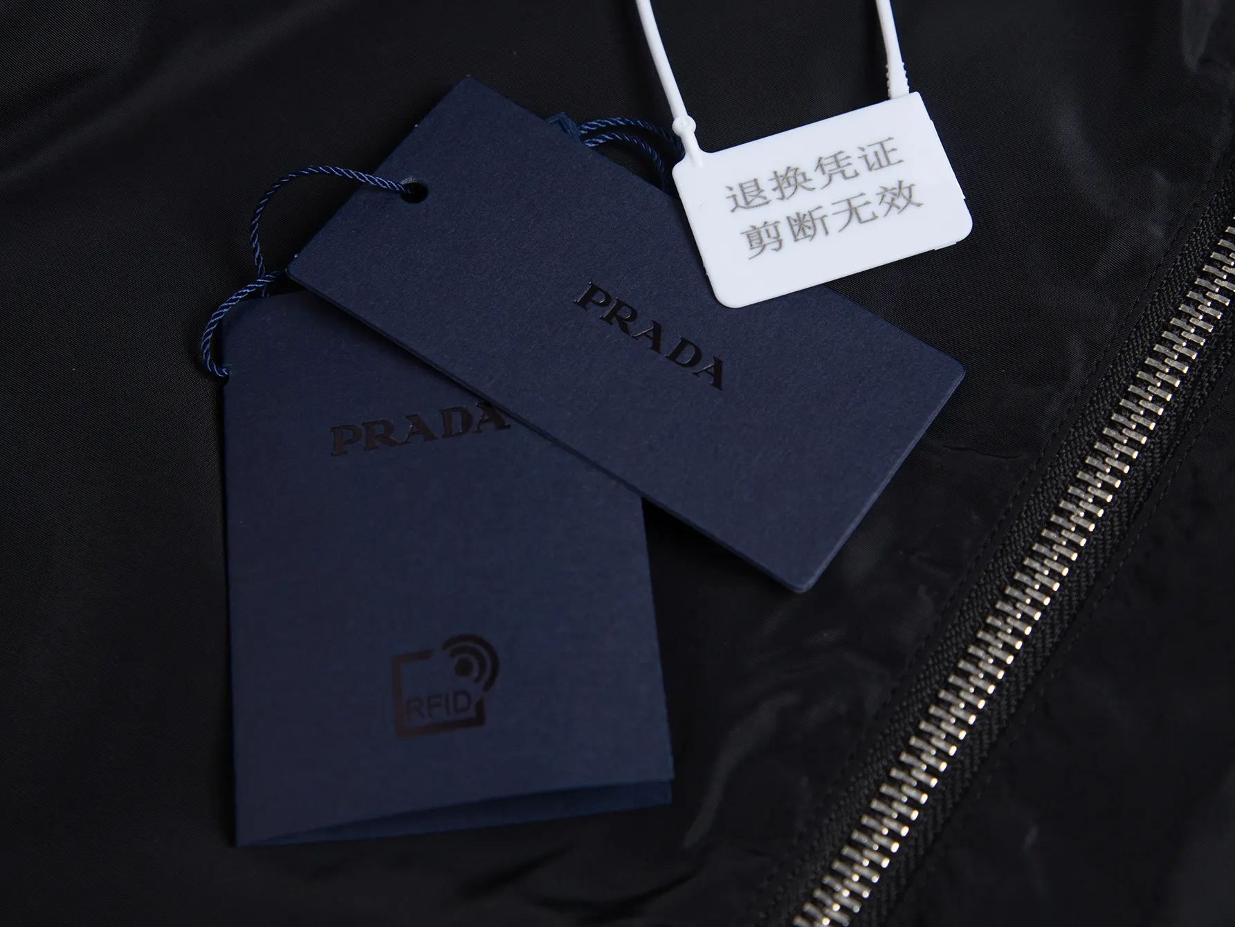 Logo-Plaque Hooded Windbreaker Jacket D28016089 — view 12