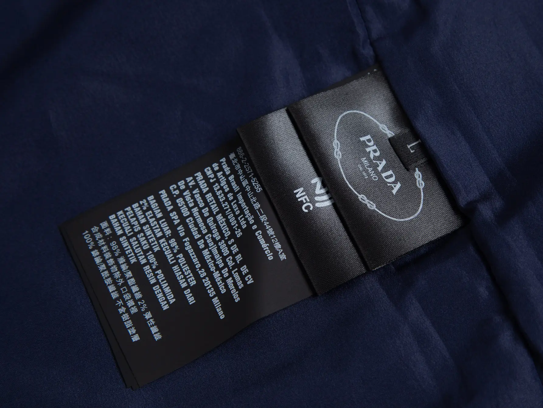 Logo-Plaque Hooded Windbreaker Jacket D28016084 — view 7