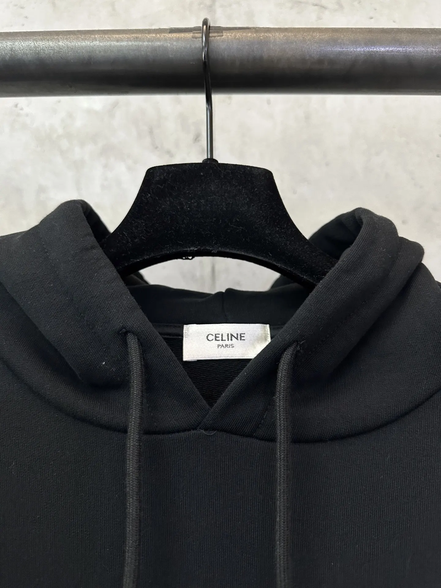Logo-Flocked Heavyweight Cotton Hoodie D28018861 — view 7