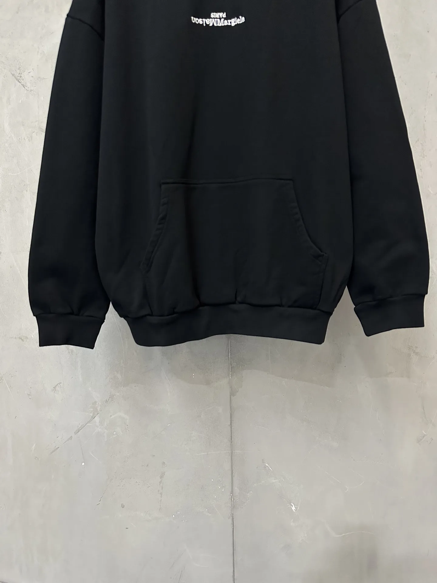 Logo Embroidered Loopback Cotton Hoodie D28020654 — view 4