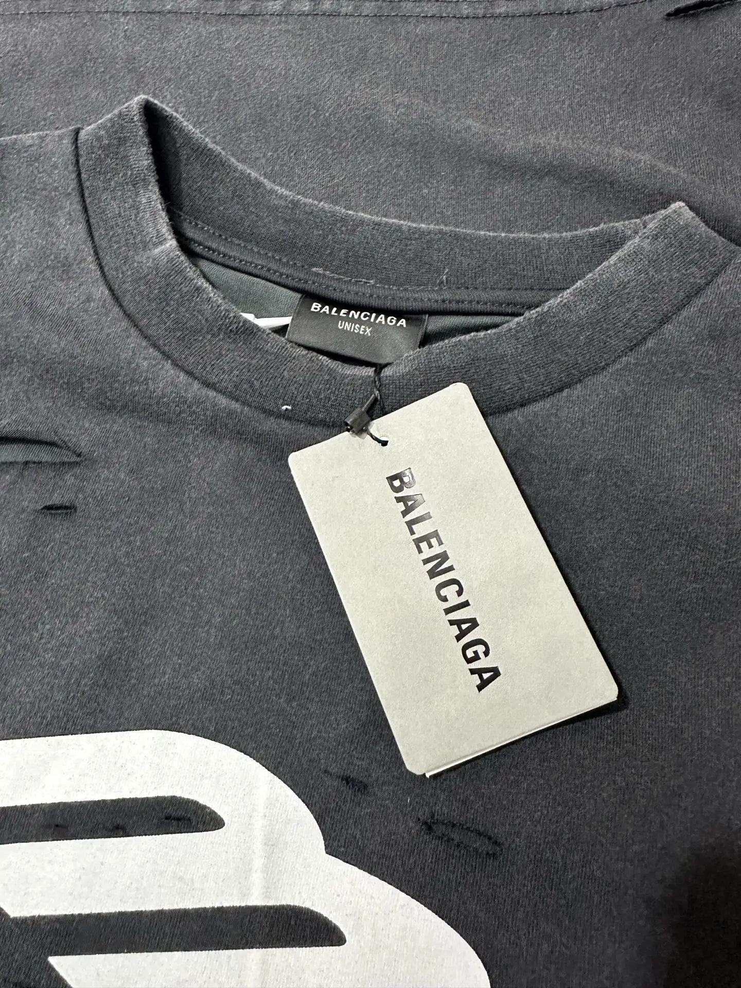 Distressed Double-Layer Long-Sleeve T-Shirt D28523100 — view 6