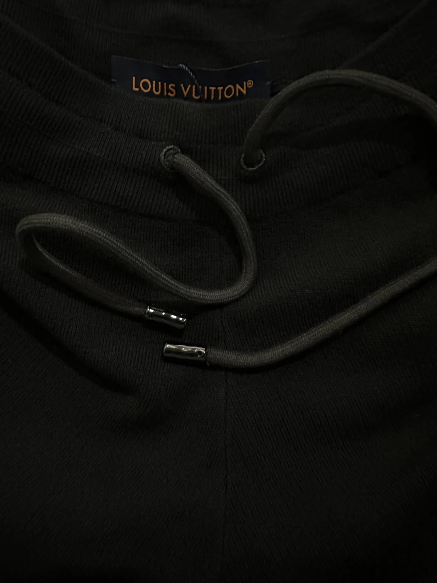 Logo-Patch Cotton-Blend Cargo Shorts D28511892 — view 7