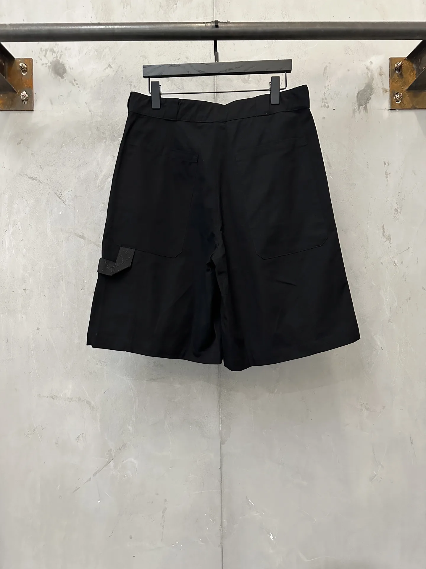 Cotton Ripstop Cargo Shorts D28522208 — view 2