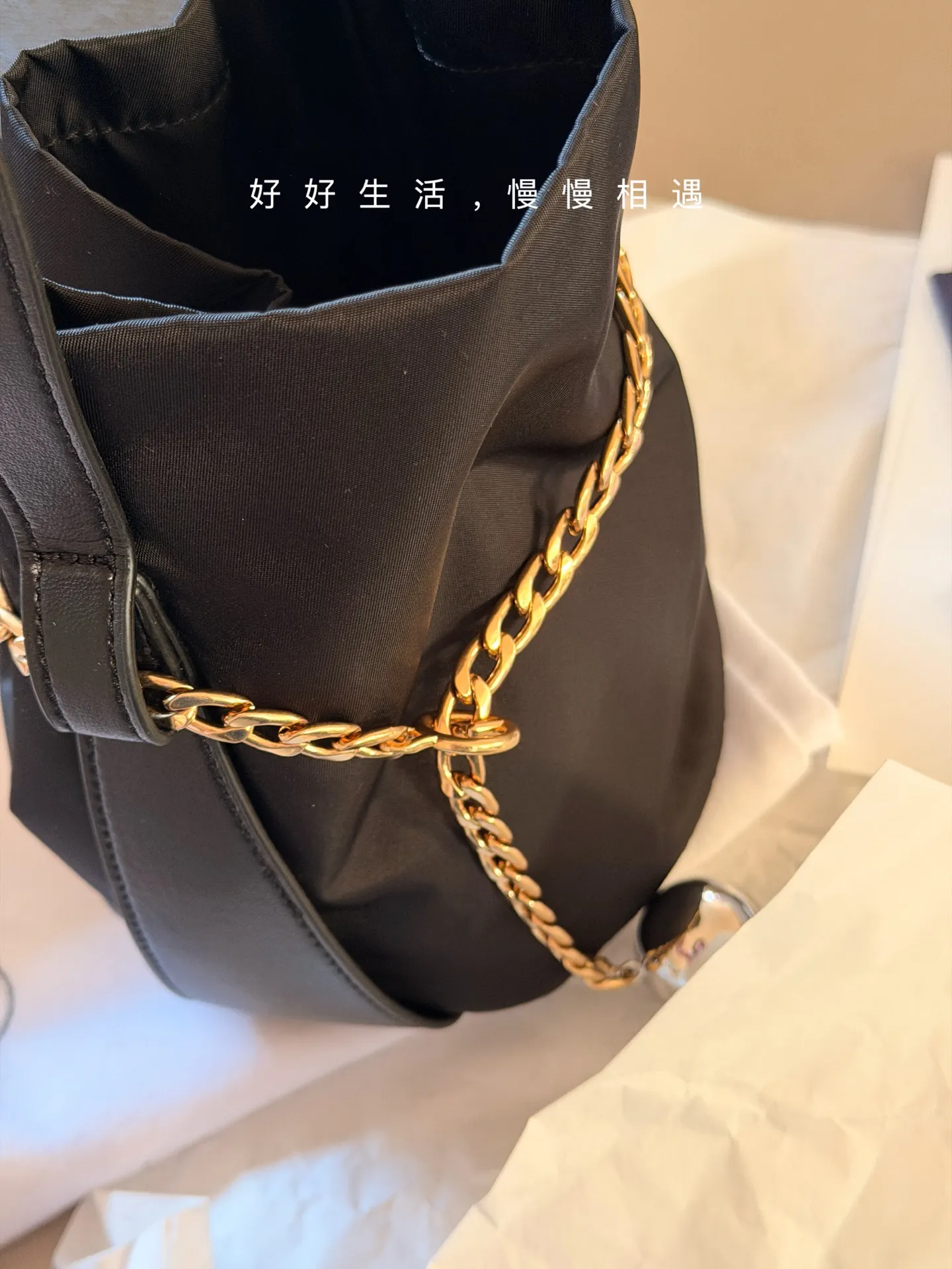 Nylon Drawstring Bucket Bag D28518387 — view 9