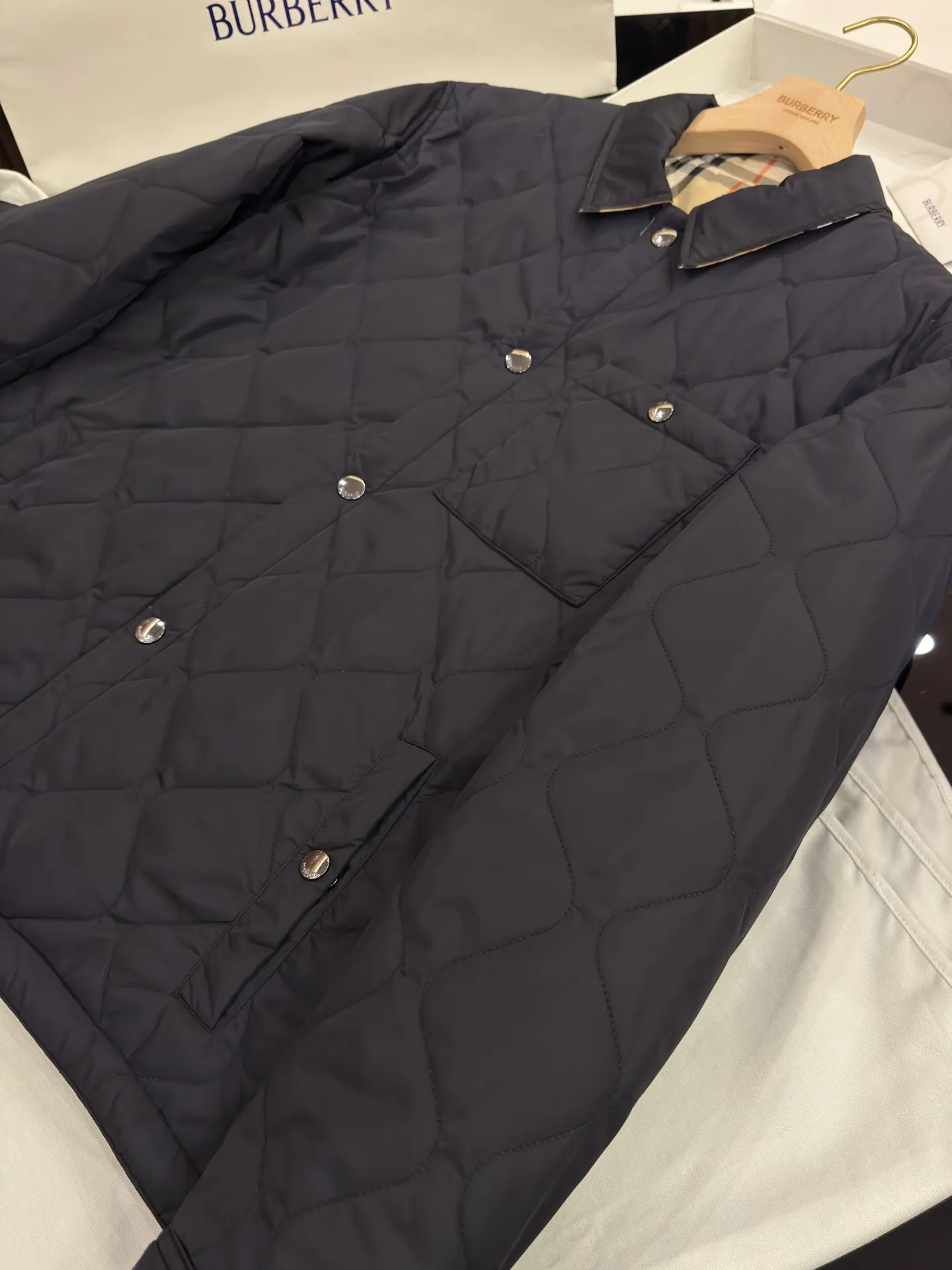 Reversible Check Quilted Jacket D28516019 — view 8