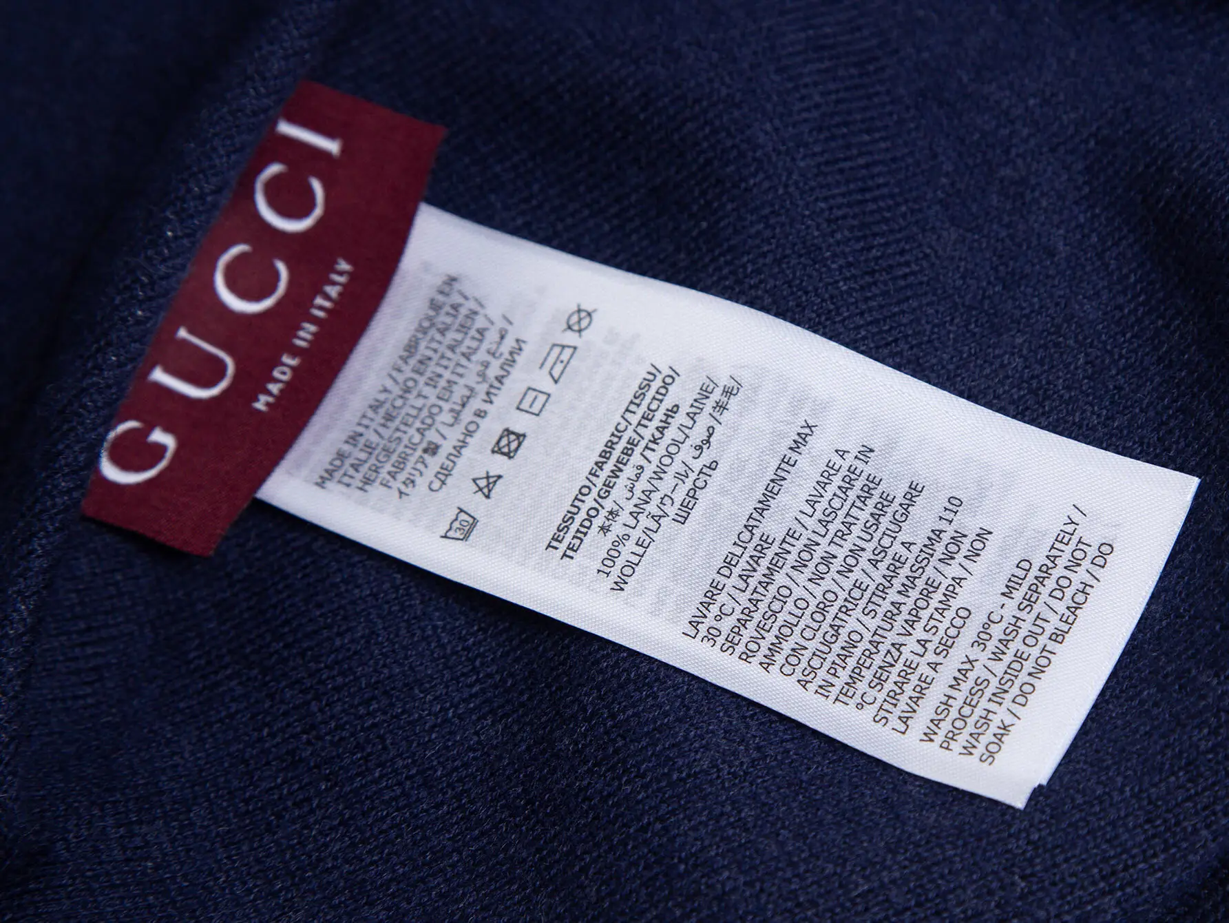 Reversible Monogram Cashmere-Blend Zip-Up Hoodie D28515998 — view 9